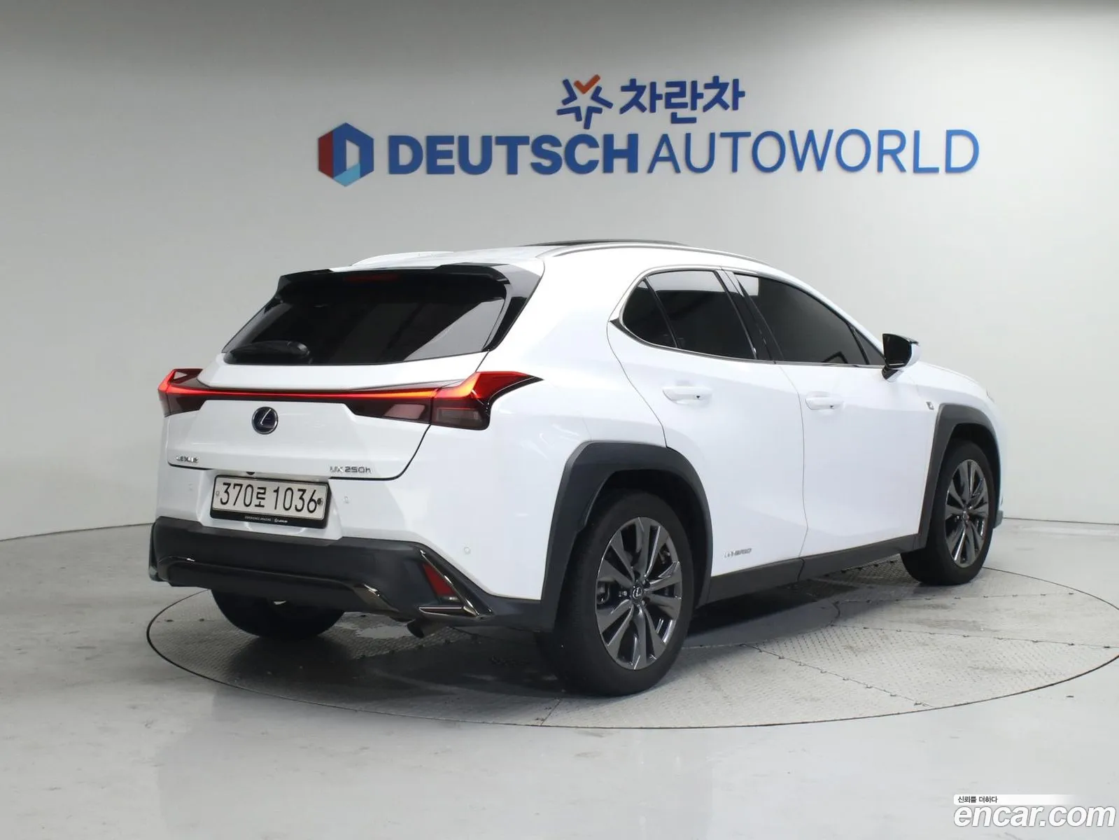 Lexus Ux250H 20 F-Sport 2Wd - фотография 6250746
