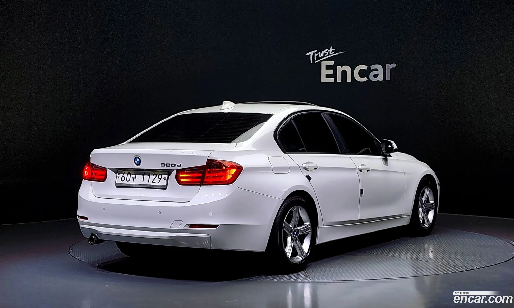 BMW 3 Series F30 320D - фотография 14723580