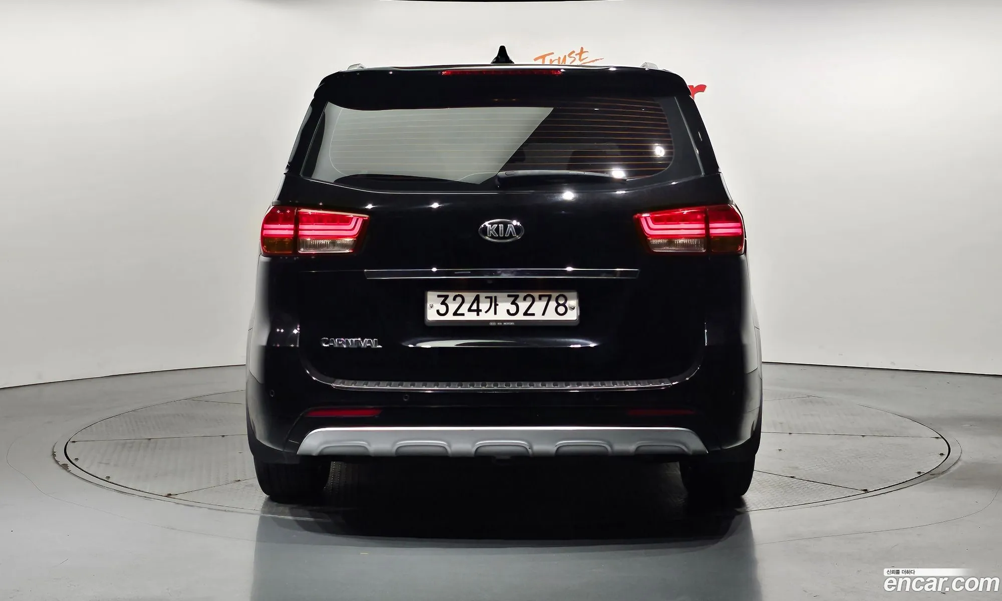 Kia All New Carnival 9-Seater Prestige - фотография 12471638