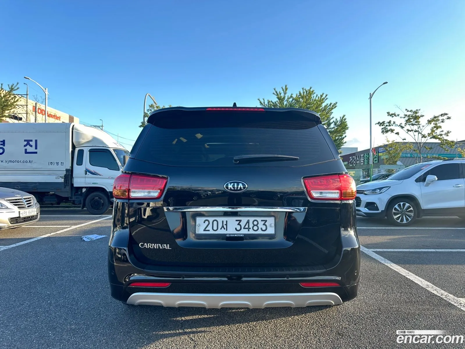 Kia All New Carnival 9-Seater Noblesse - фотография 12471602