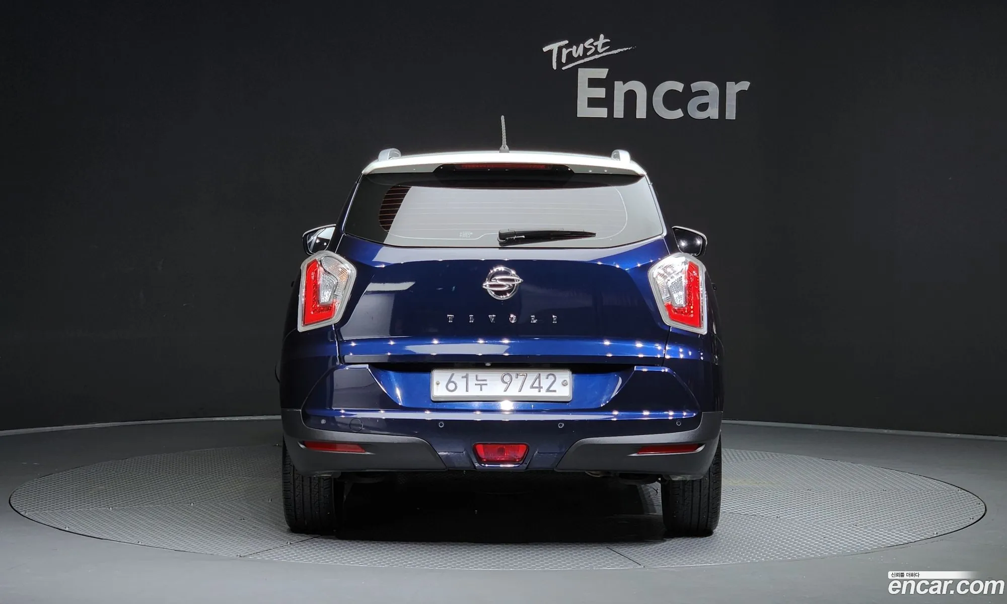 Kg Mobility Ssangyong Tivoli Lx 2Wd Luxury Model - фотография 7761450