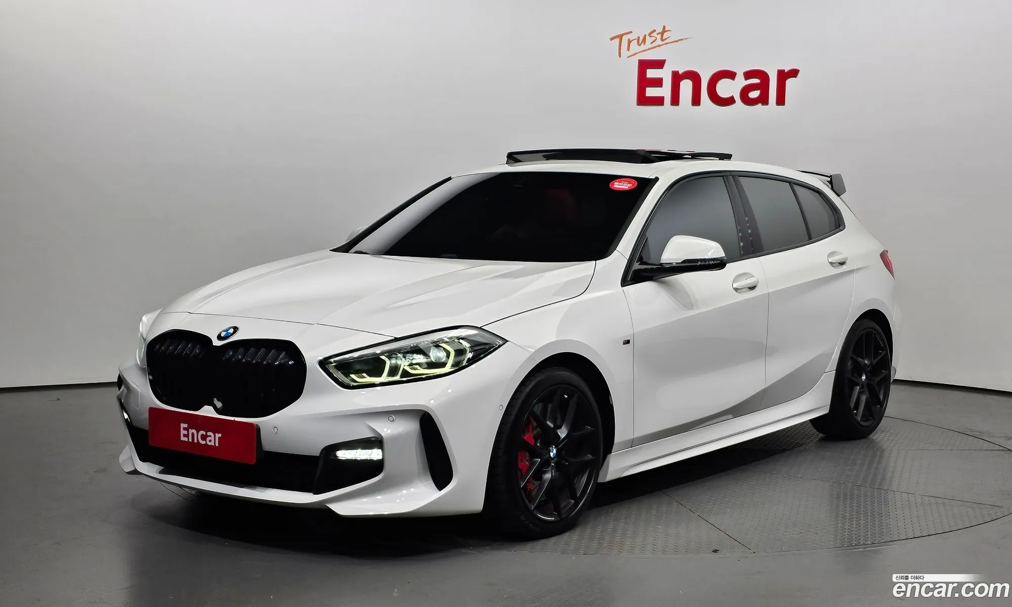 BMW 1 Series F40 120I M Sports - фотография 14125529