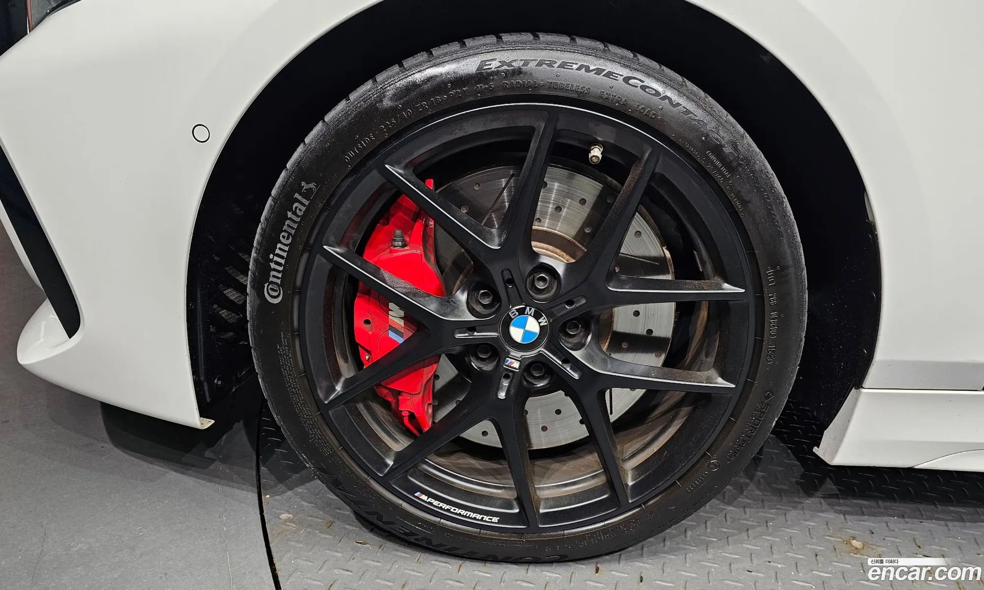 BMW 1 Series F40 120I M Sports - фотография 14125533