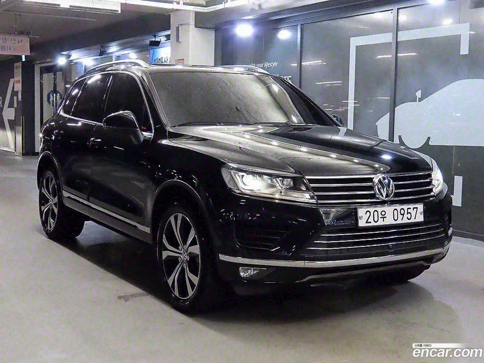 Volkswagen New Touareg V6 30 Tdi Bluemotion Exclusive 7P5 - фотография 12133265
