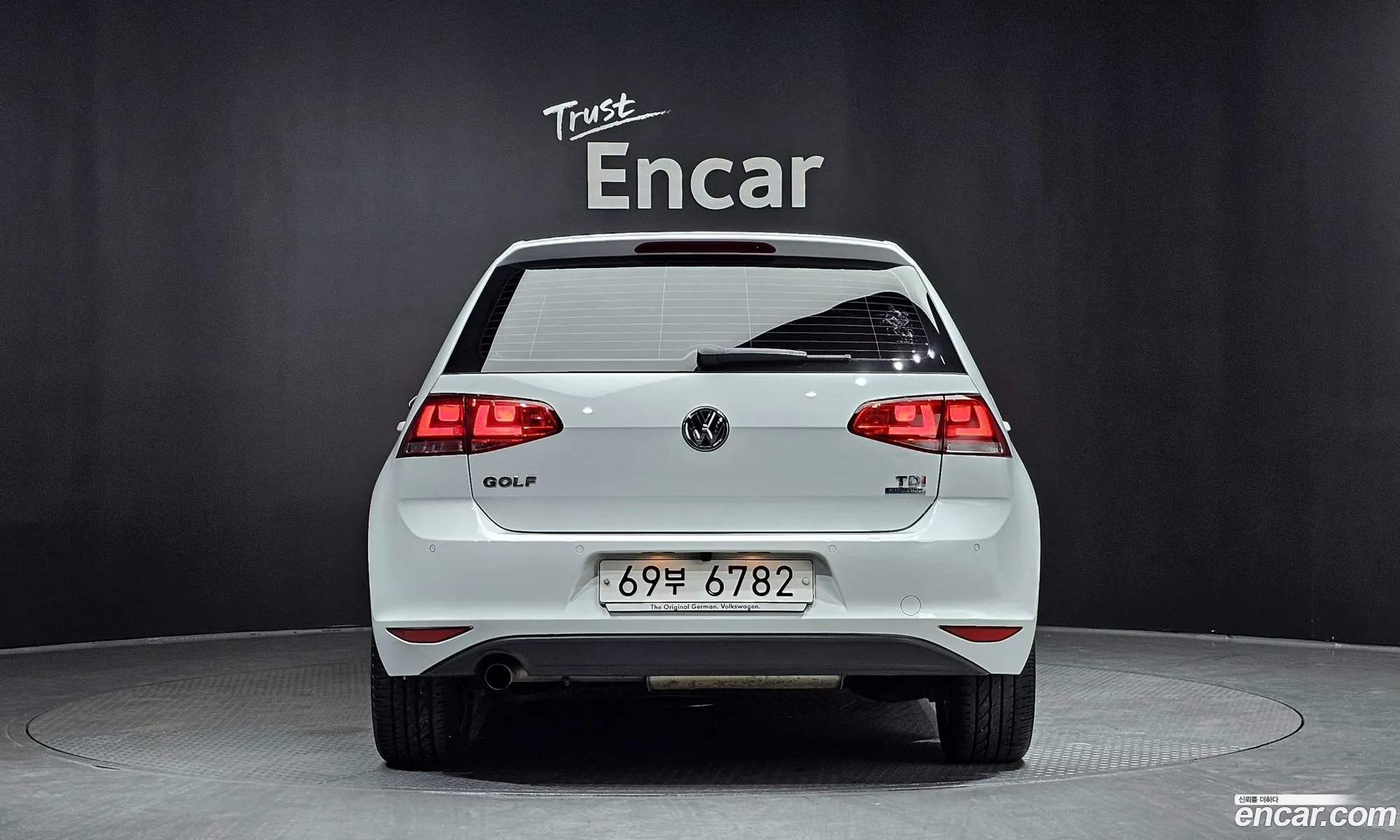 Volkswagen Golf 7Th Generation 16 Tdi - фотография 12269532