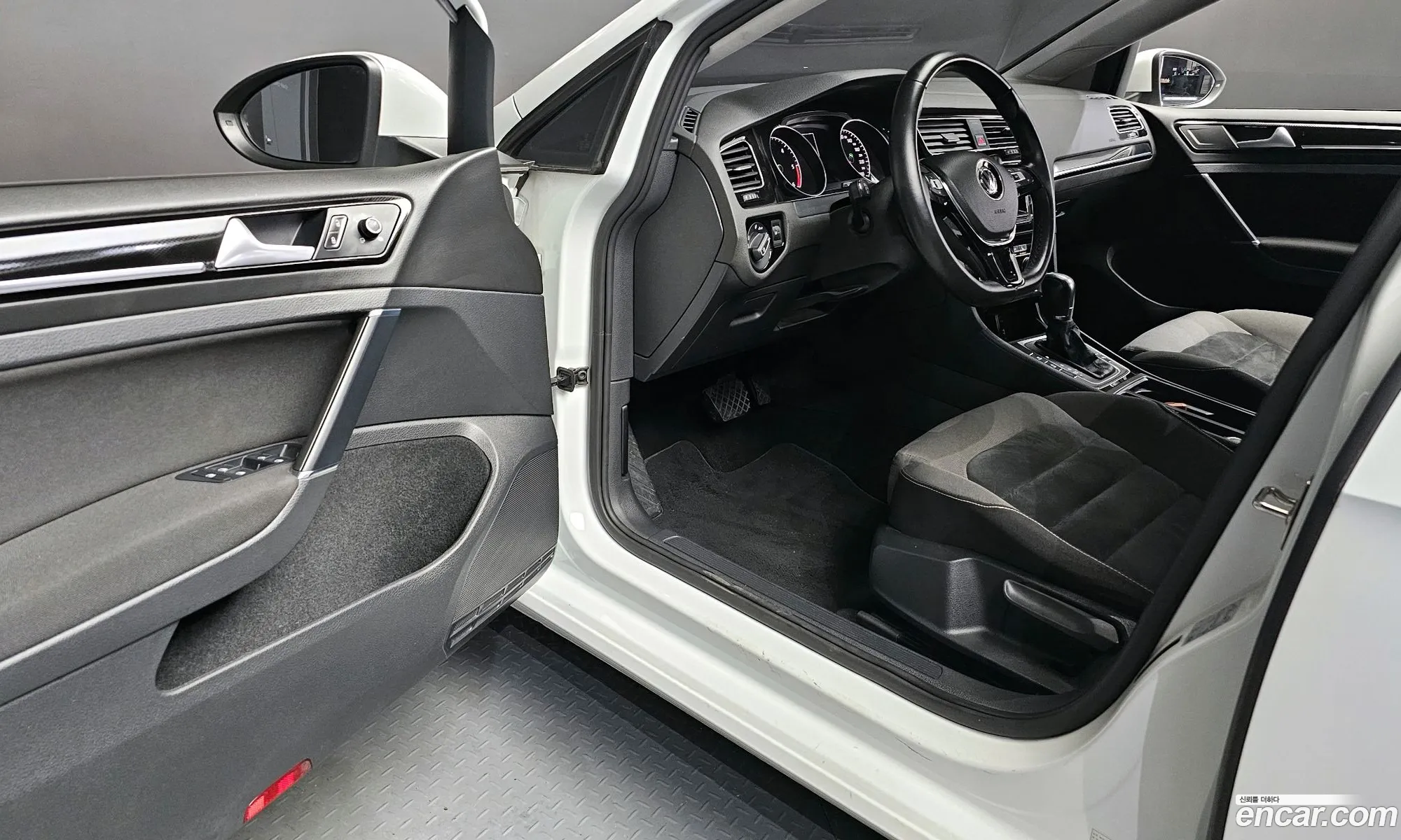 Korex Auto Trade - фотография 12280209
