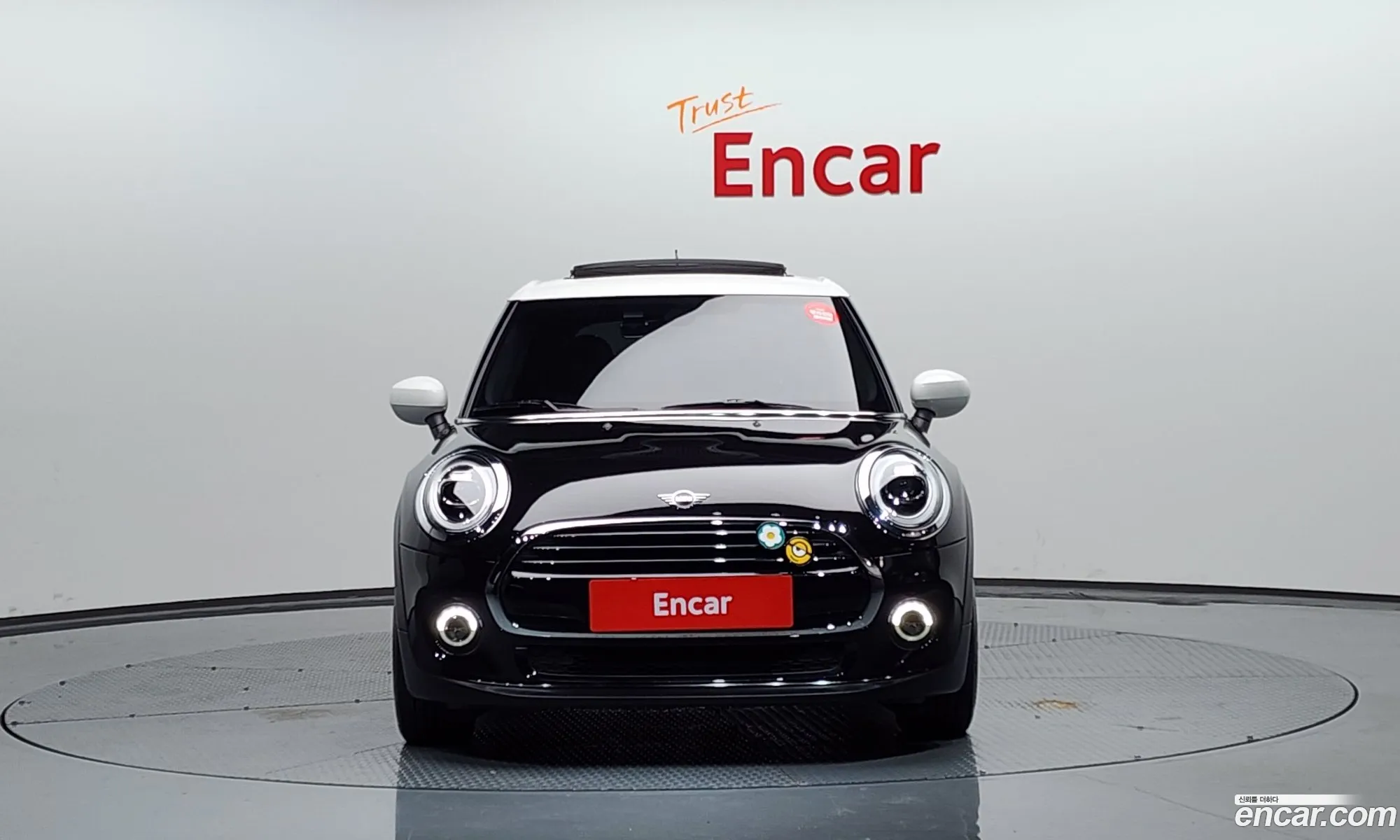Mini Cooper 5-Door High 3Rd Generation - фотография 687515