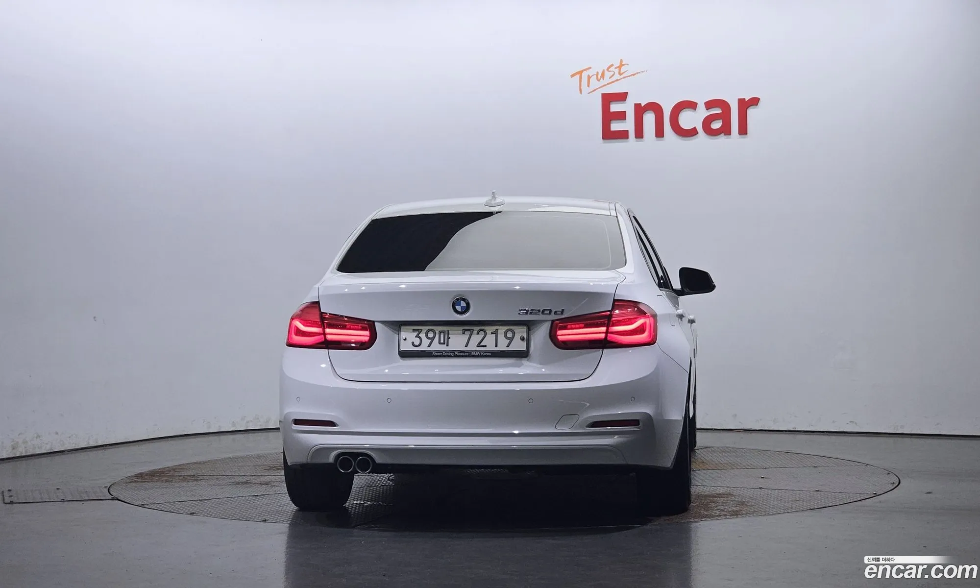 BMW 3 Series F30 320D - фотография 15246936