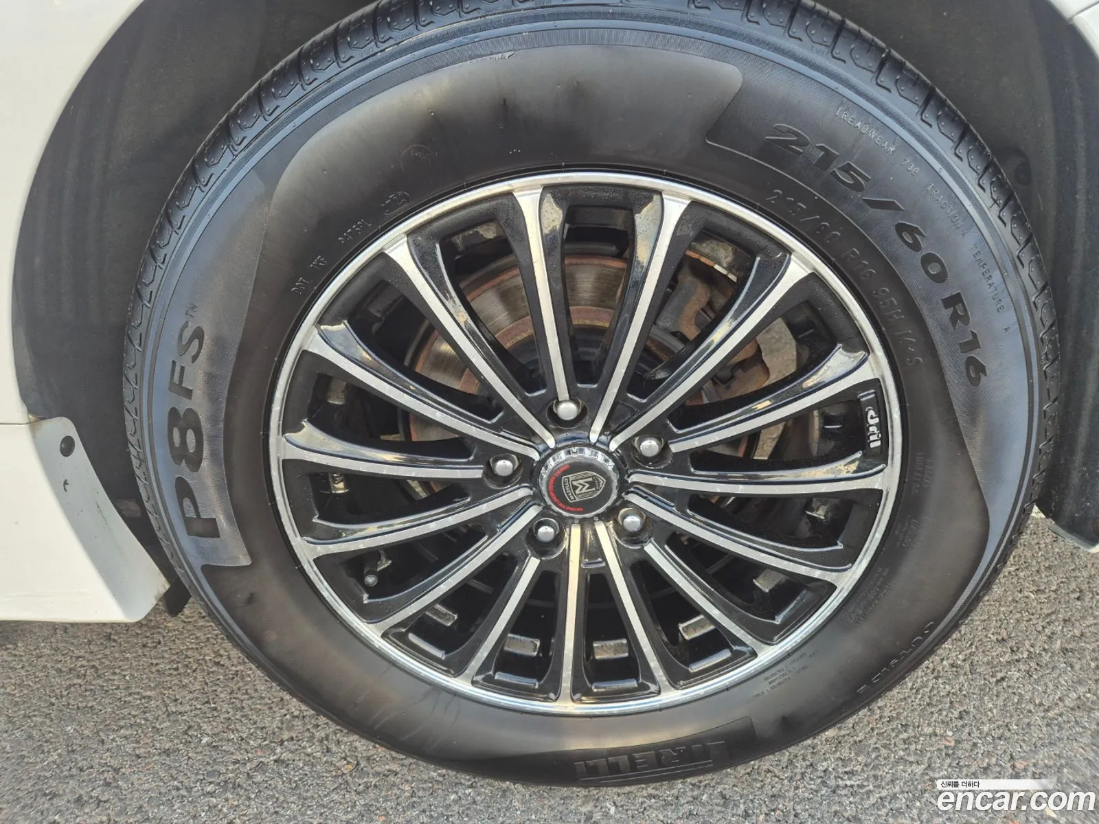 Kia K5 Hybrid Deluxe - фотография 12516640