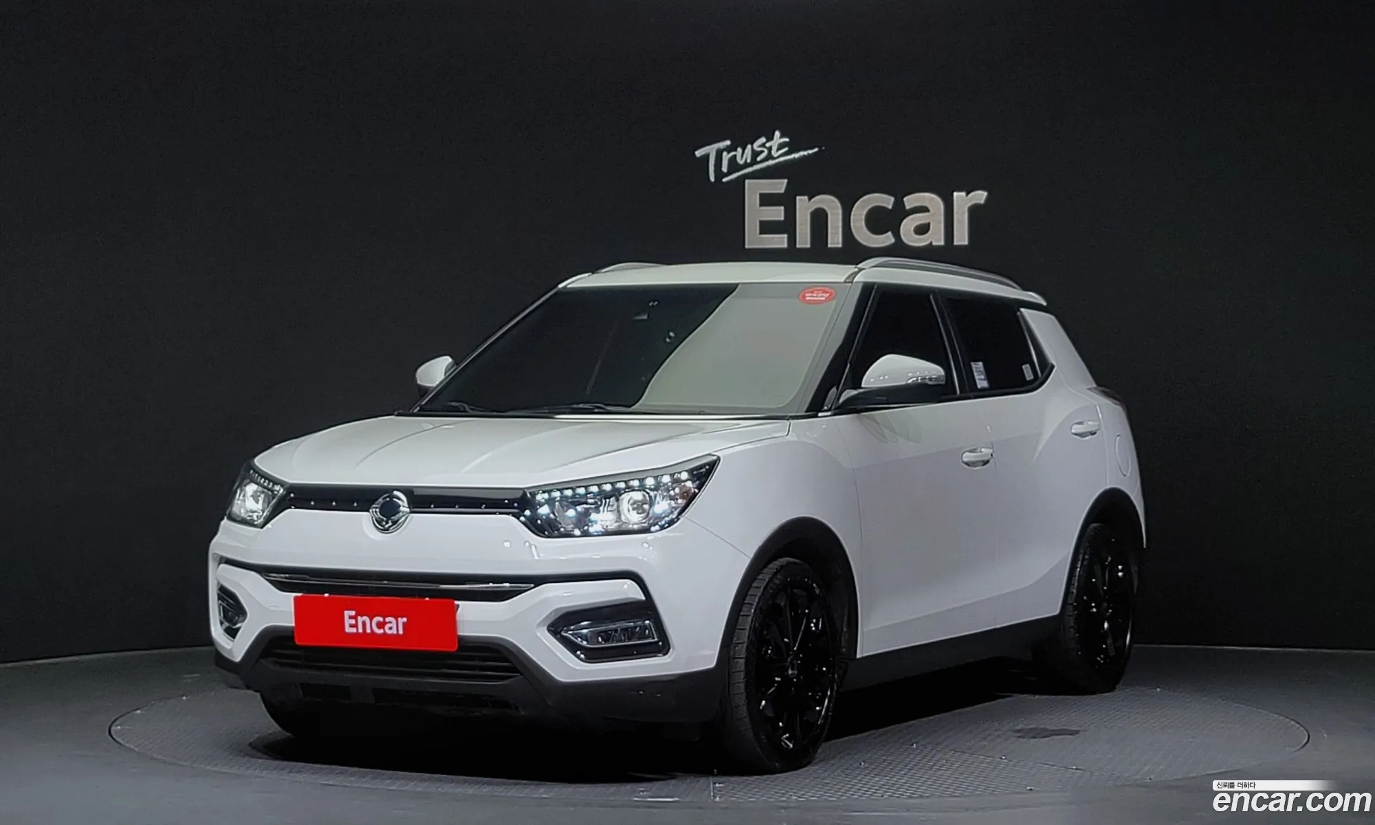 Kg Mobility Ssangyong Tivoli Armor Gear Edition 4Wd - фотография 7839217