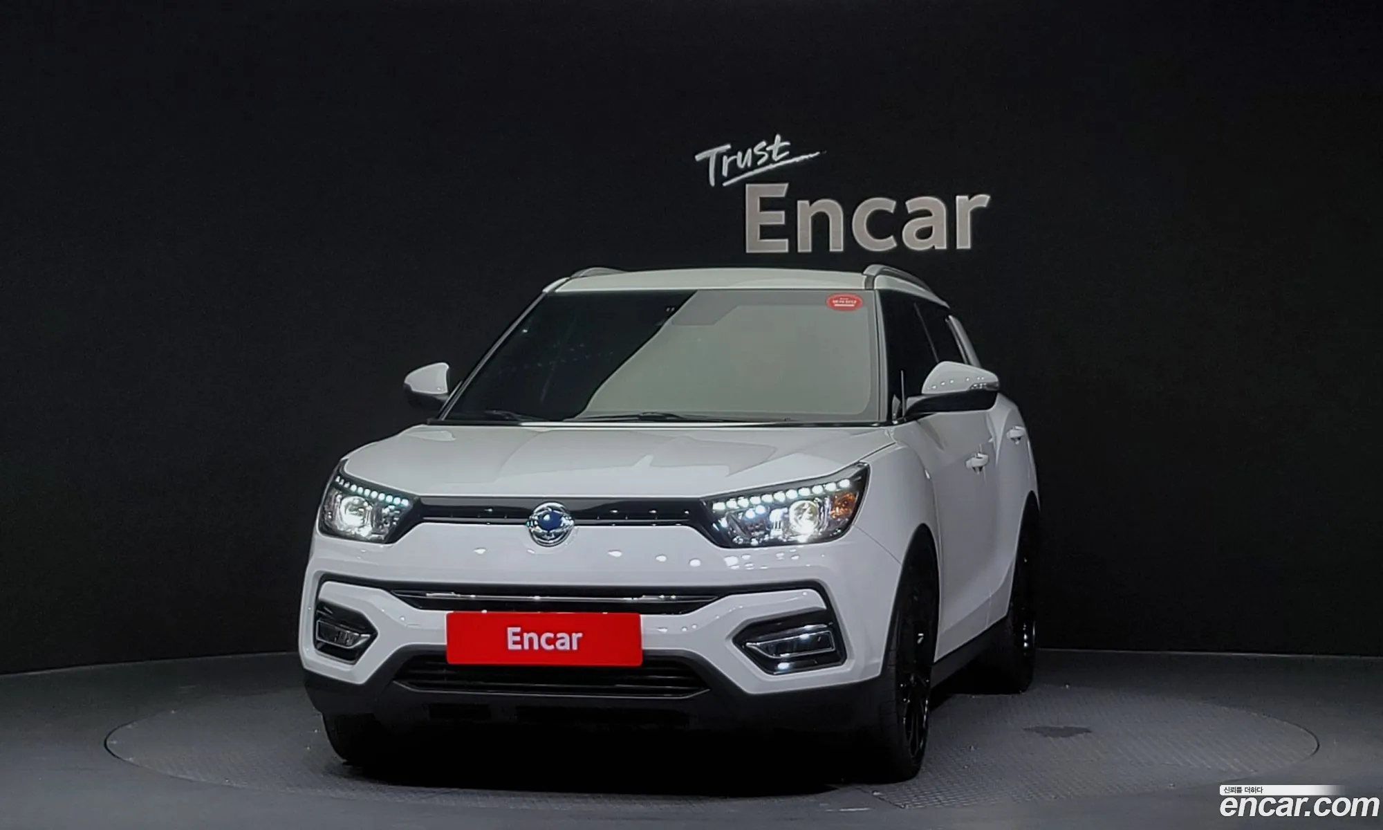 Kg Mobility Ssangyong Tivoli Armor Gear Edition 4Wd - фотография 7839219