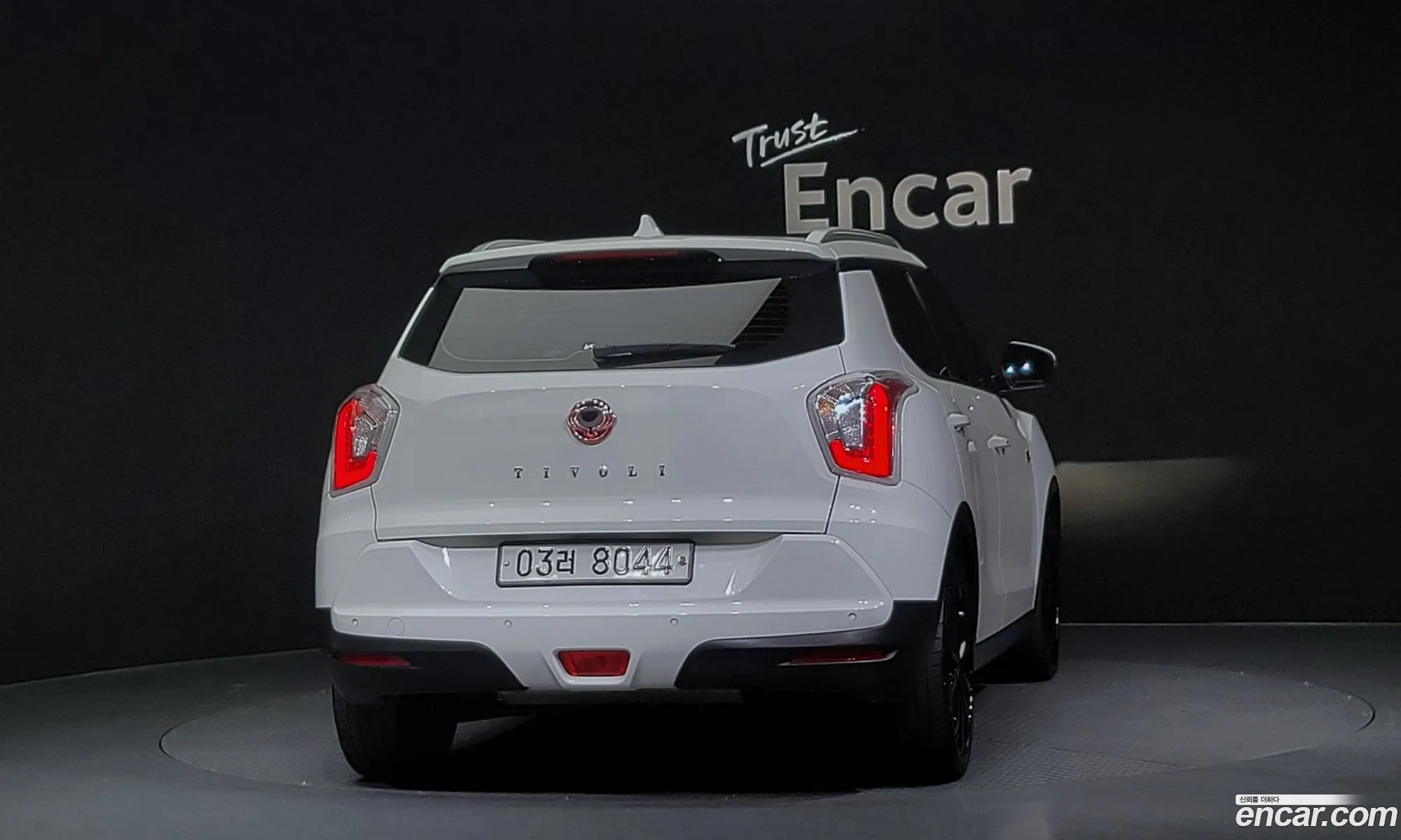 Kg Mobility Ssangyong Tivoli Armor Gear Edition 4Wd - фотография 7839220