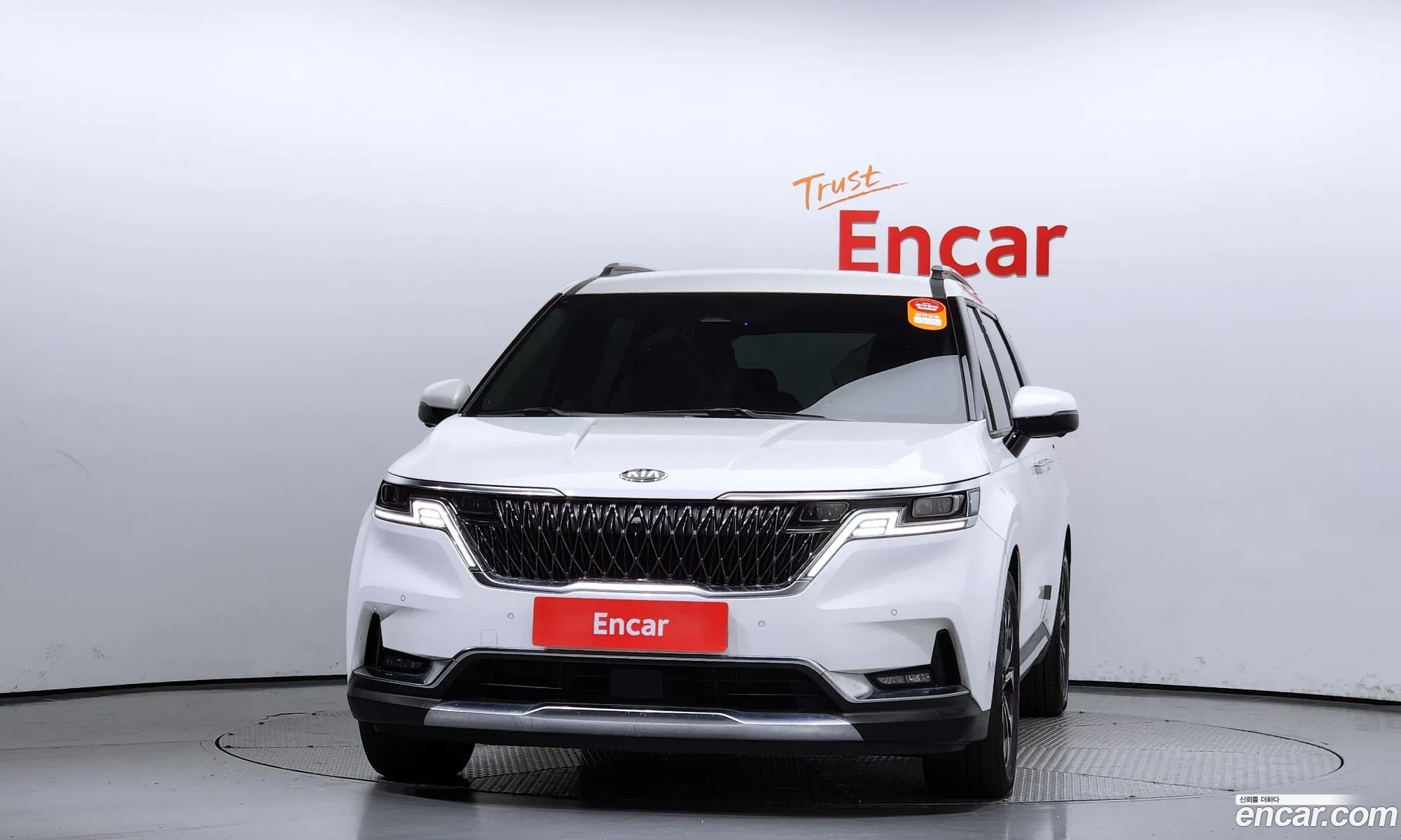Kia Carnival 4Th Generation 9-Seater Signature - фотография 12521511