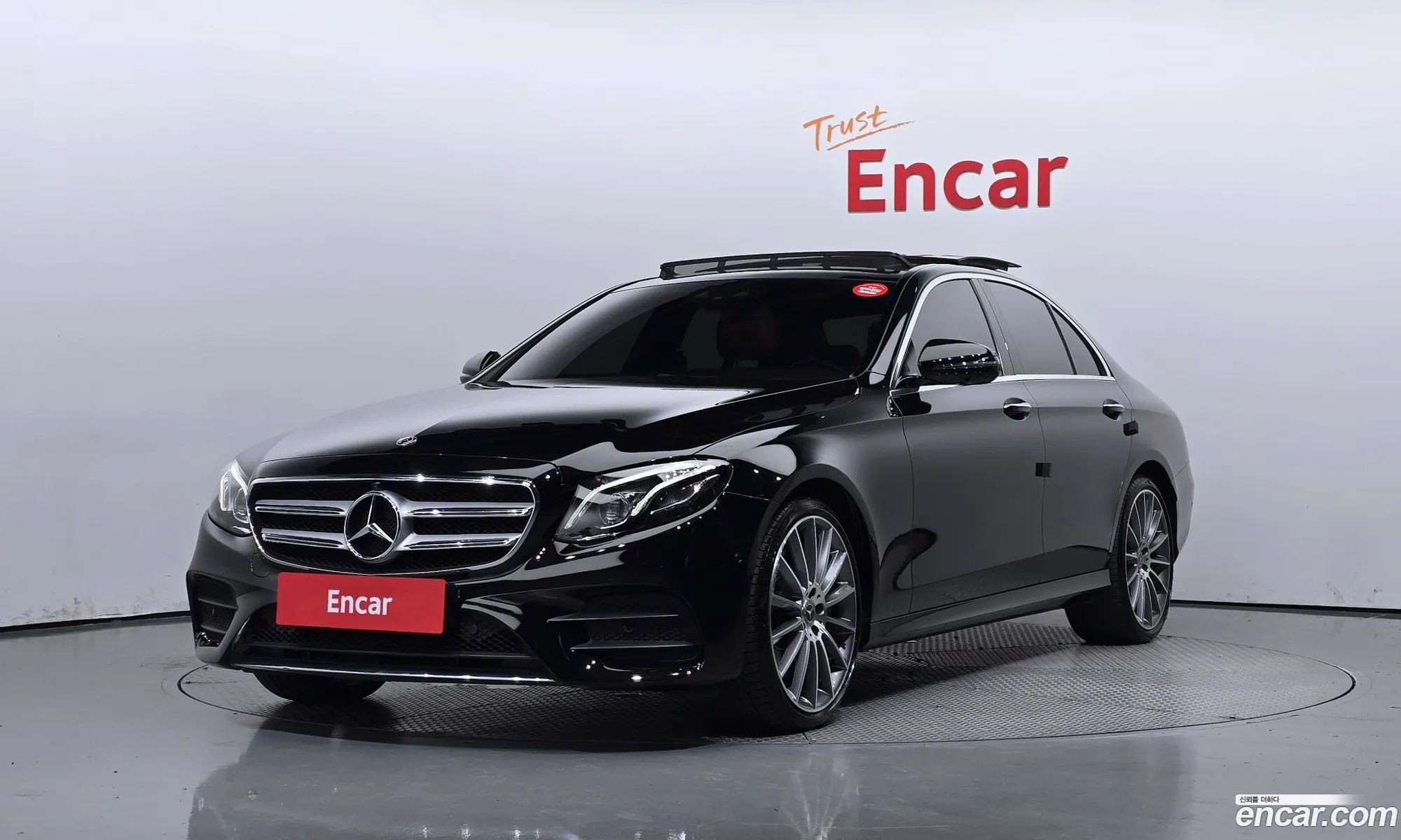 E-Class W213 E300 4Matic Amg Line - фотография 990121
