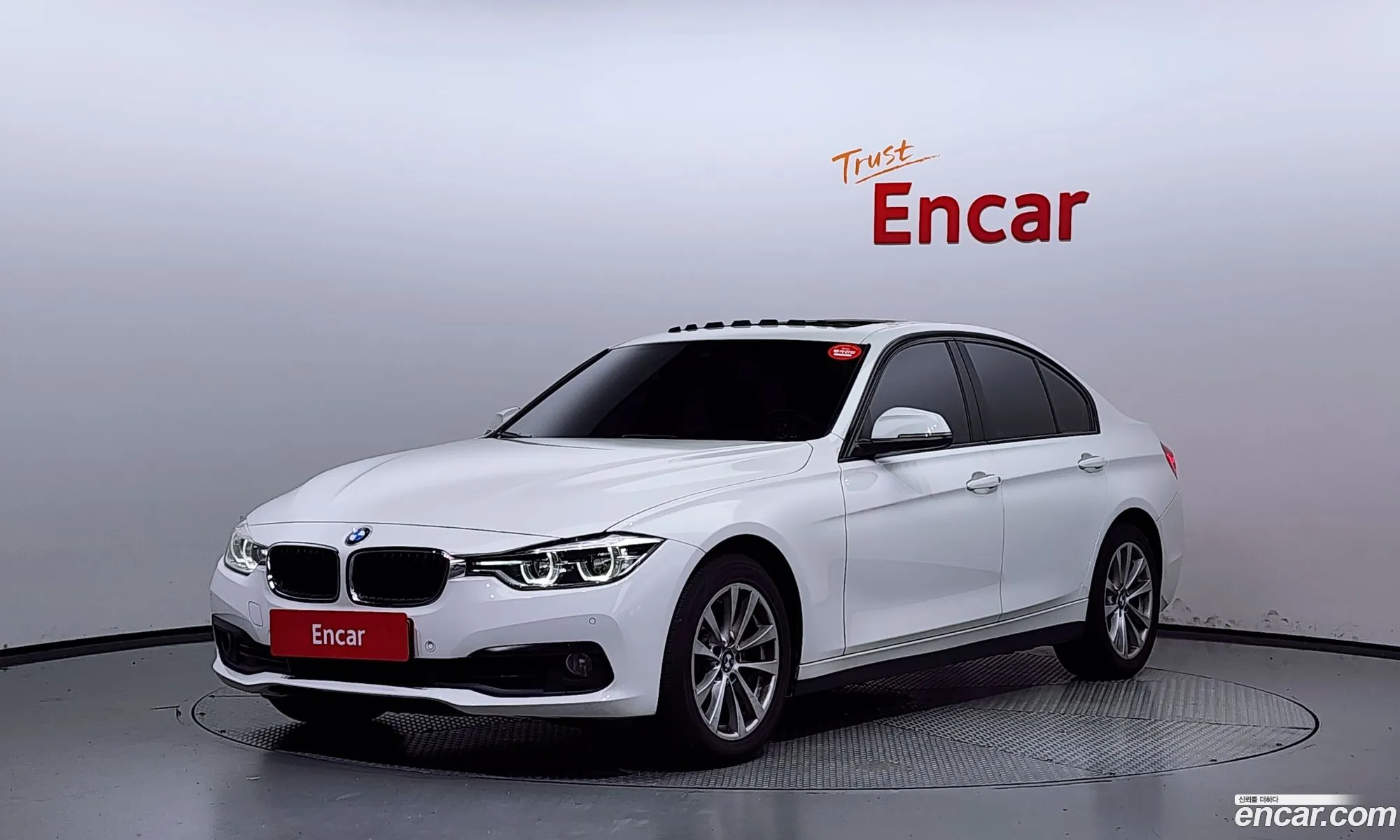 BMW 3 Series F30 320D - фотография 14114610