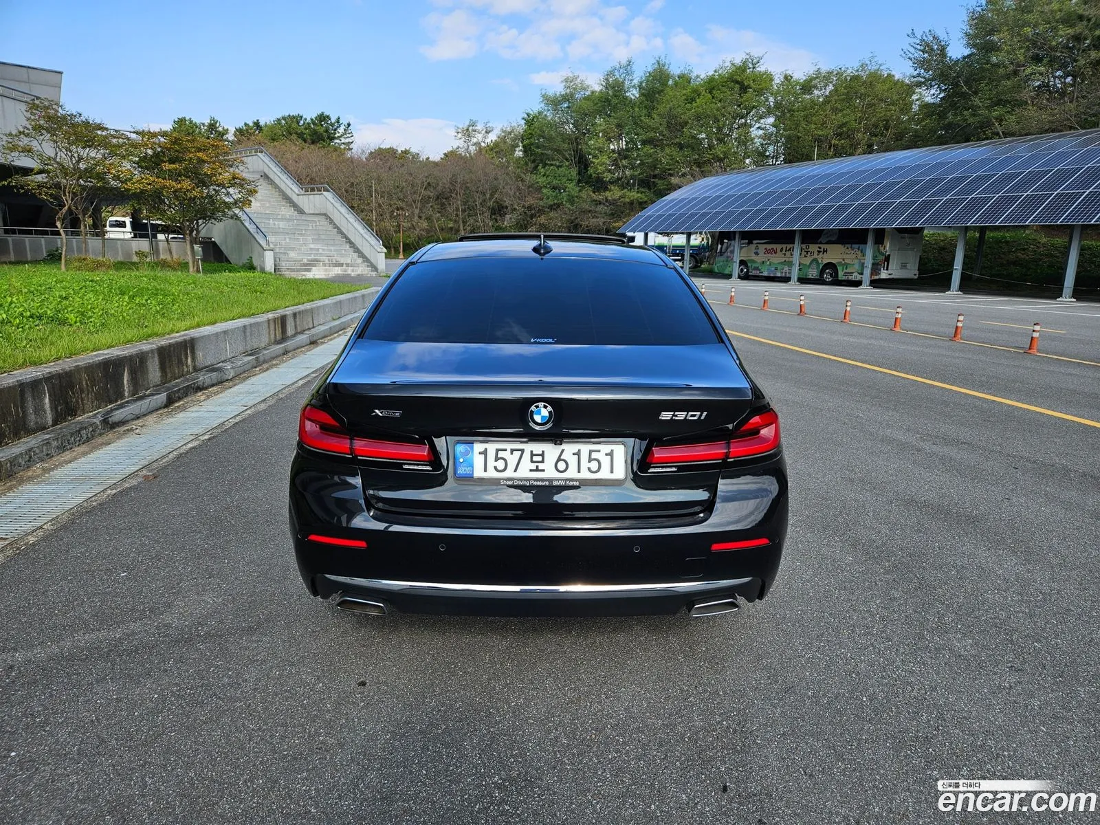 BMW 5 Series G30 530I xDrive Luxury - фотография 14114653
