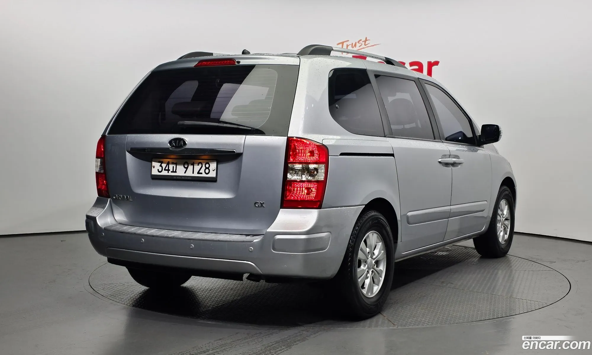 Kia Carnival R New Carnival Gx Basic Model - фотография 12473710