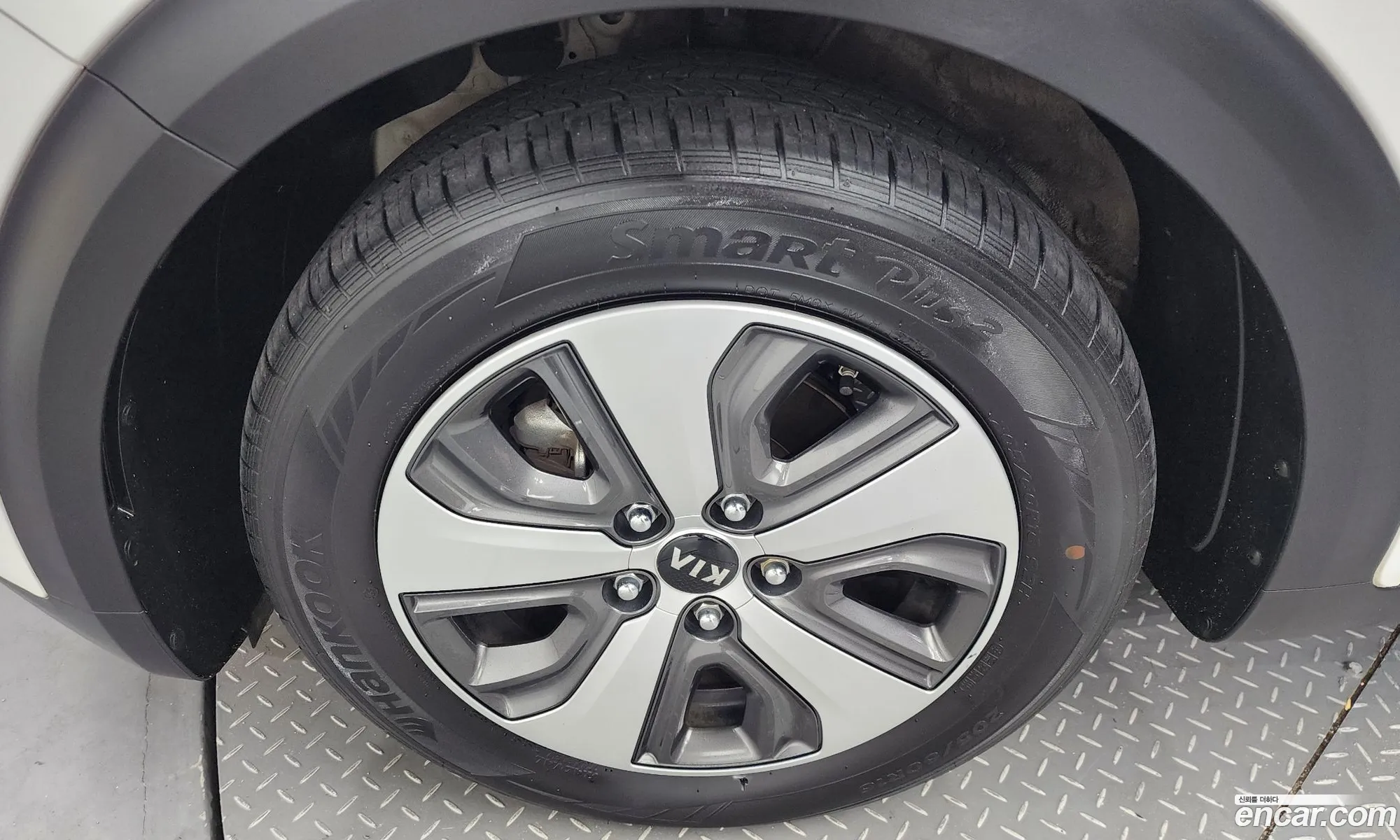 Kia Niro Prestige - фотография 12502552