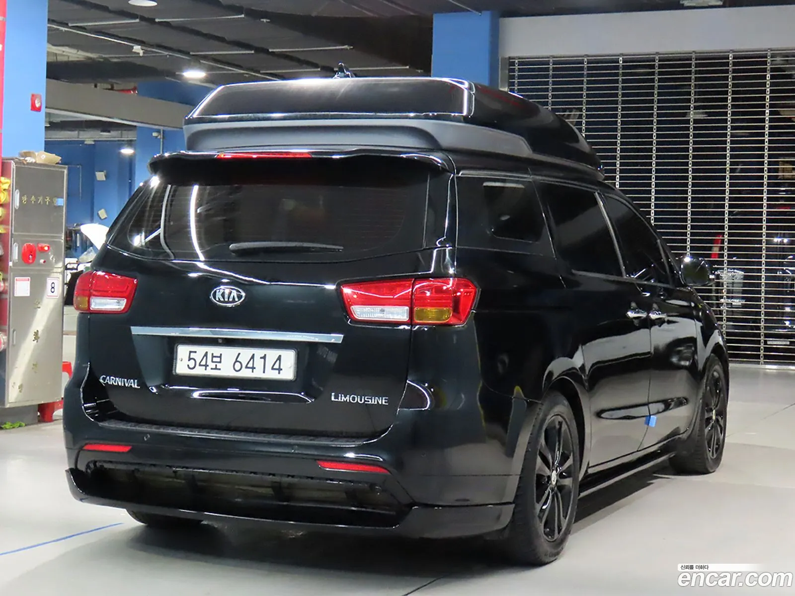 Kia All New Carnival 9-Seater High Limousine Prestige - фотография 12522936