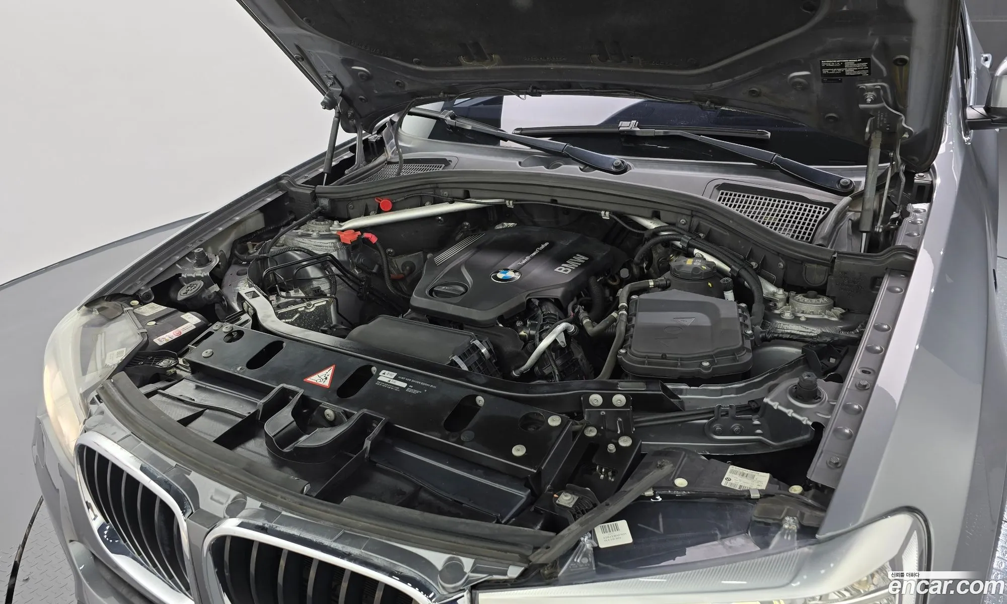 BMW X3 F25 xDrive 20D Light Package - фотография 14205403