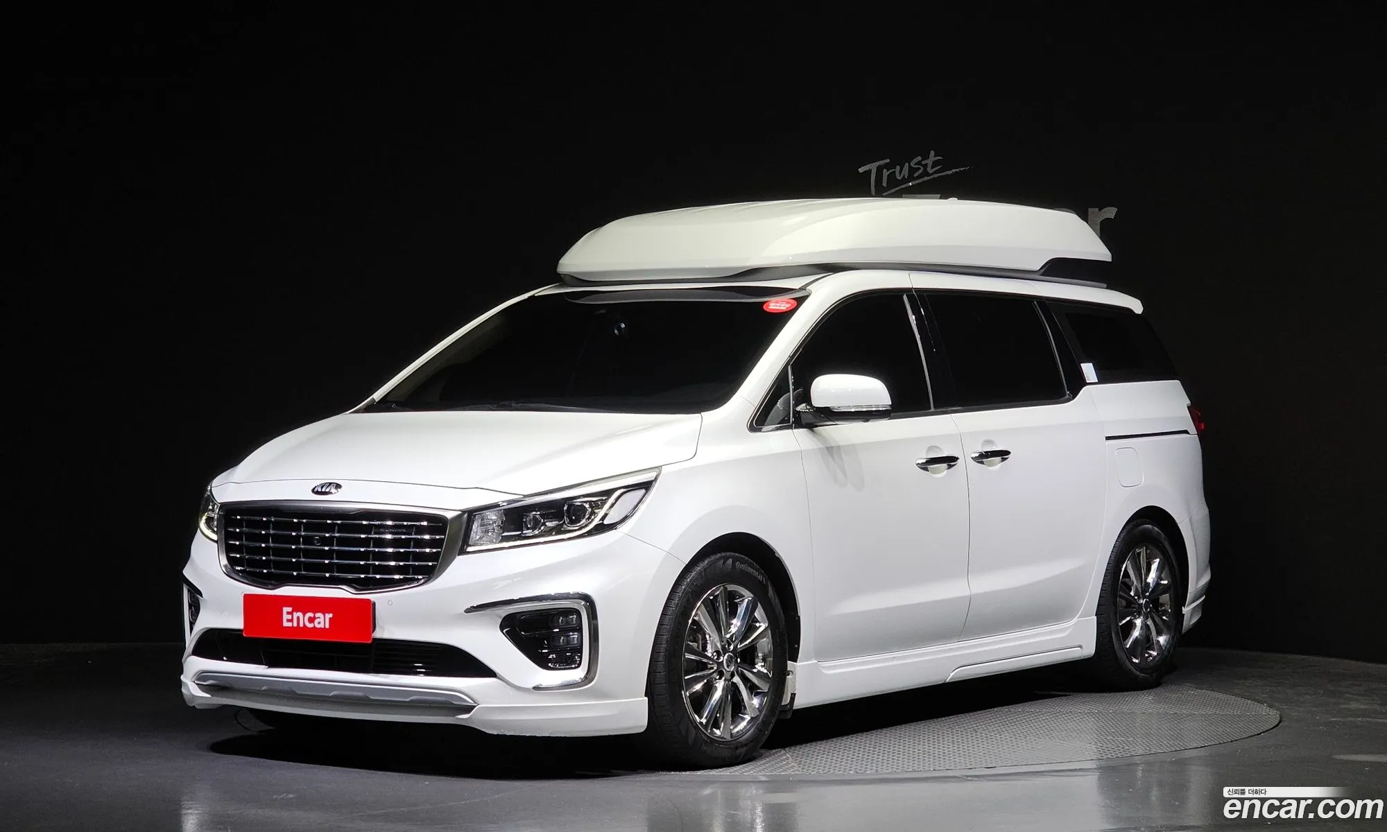 Kia The New Carnival Gasoline 9-Seater High Limousine Noblesse Special - фотография 12476838