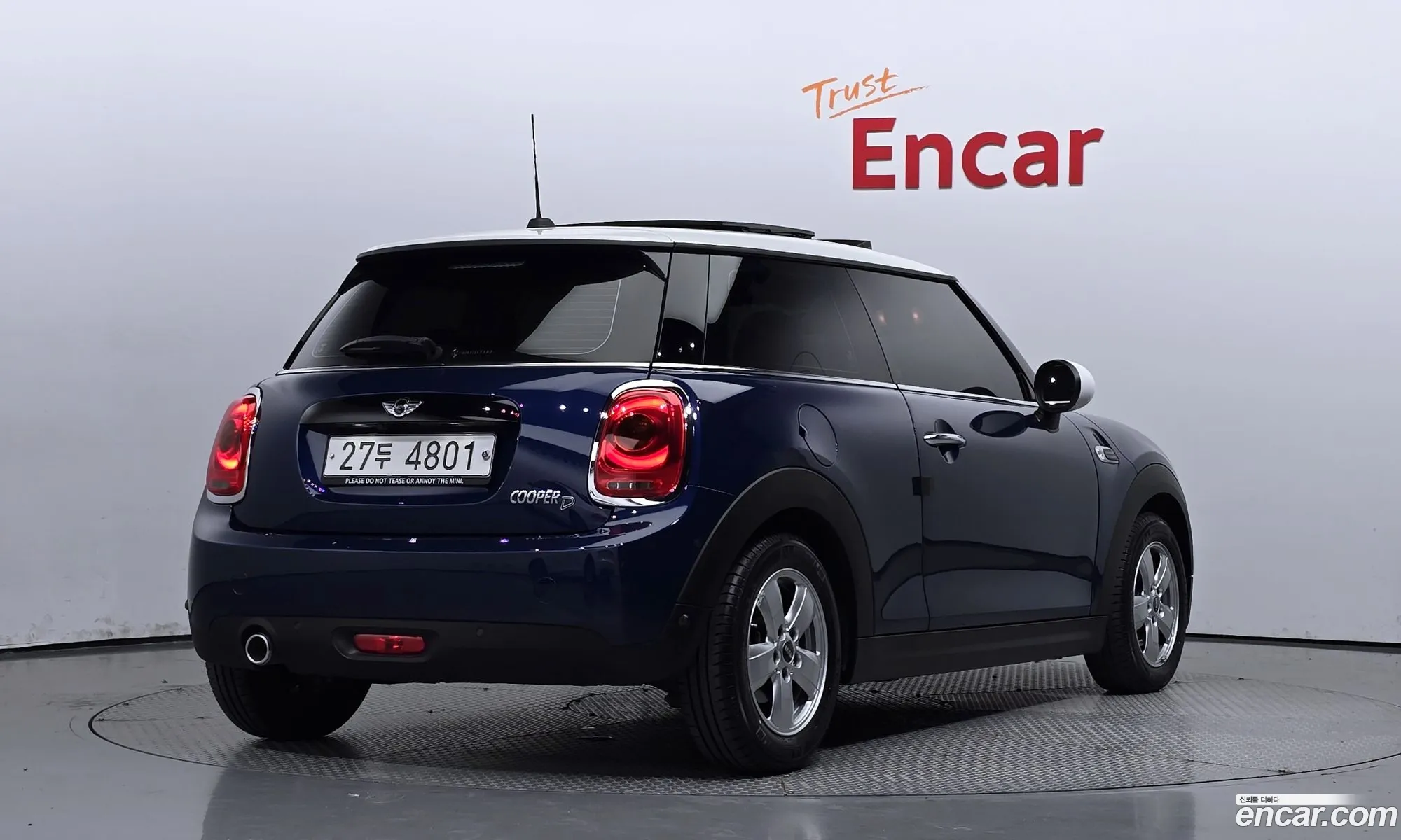 Mini Cooper D Basic 3Rd Generation - фотография 256258