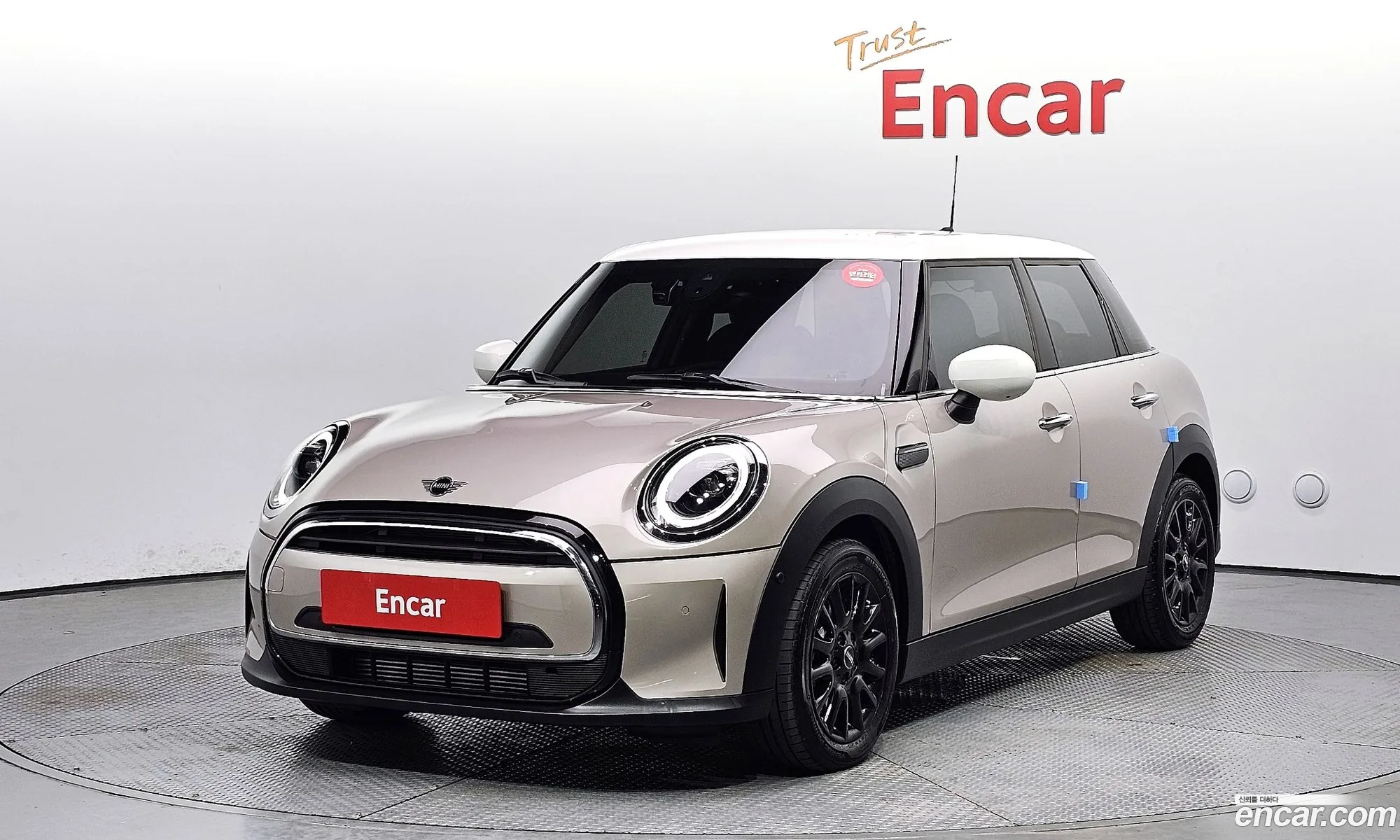 Mini Cooper 5-Door Classic 3Rd Generation - фотография 8055593