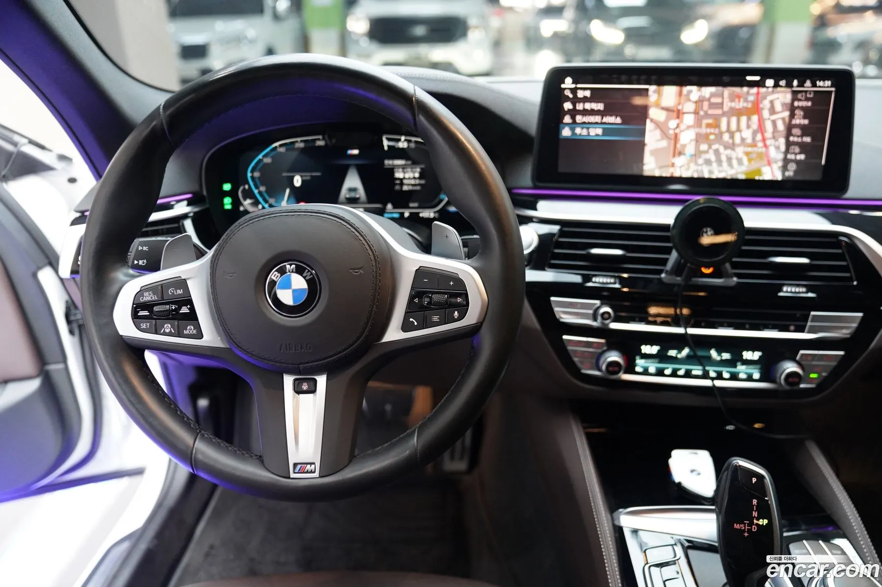 BMW 5 Series G30 530I M Sports - фотография 15810004