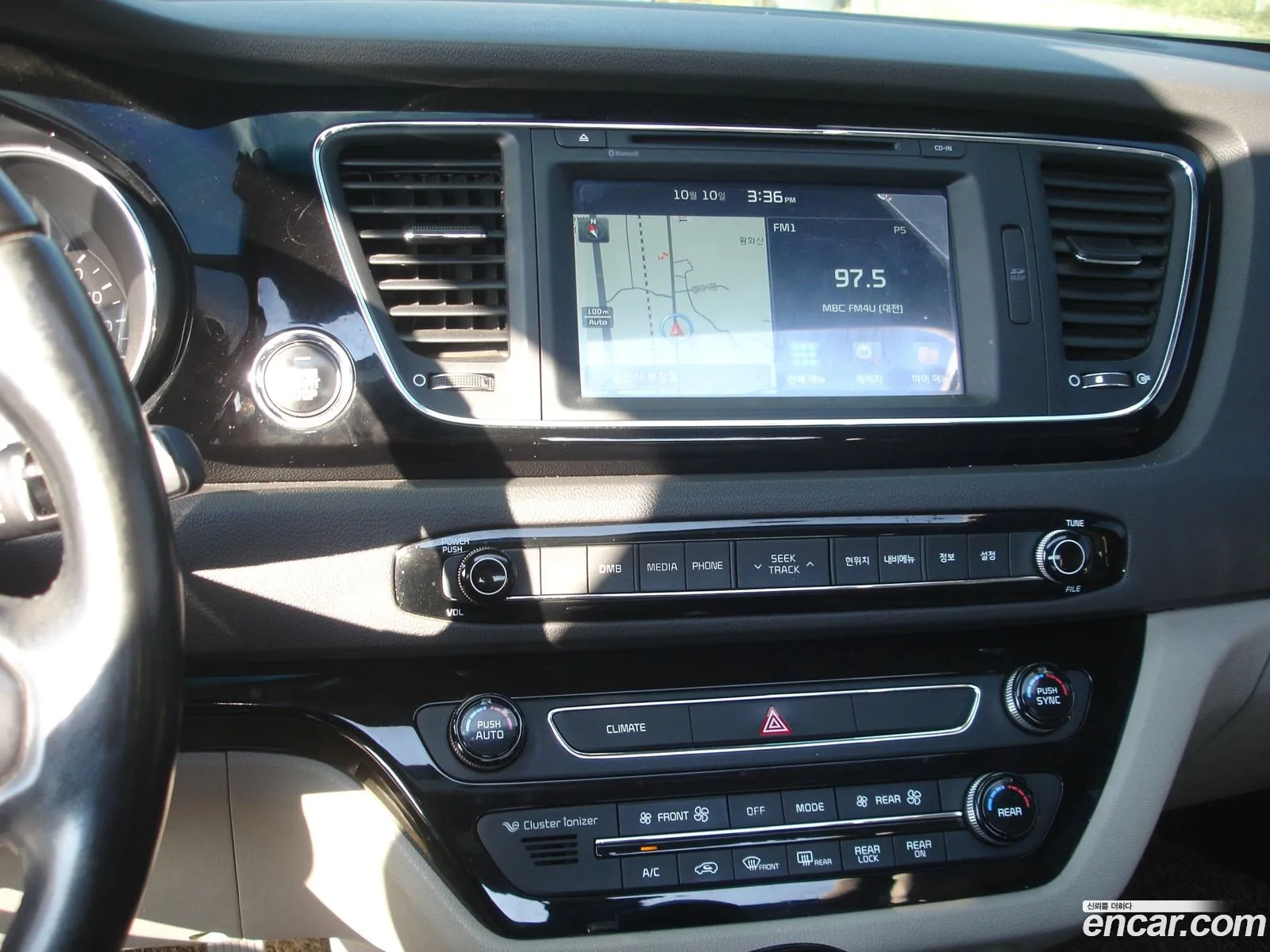 Kia All New Carnival 7-Seater Limousine President - фотография 1392841