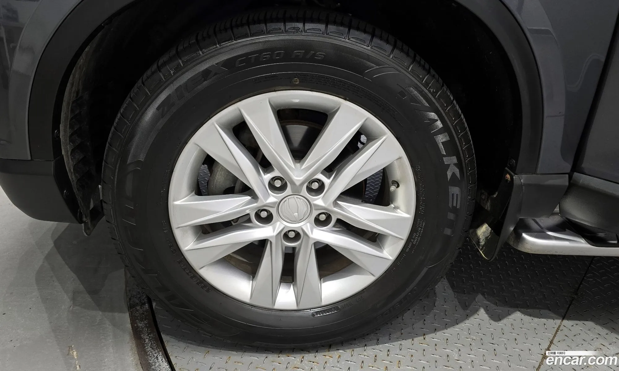 Kg Mobility Ssangyong Rexton Sports Diesel 22 2Wd Prestige - фотография 7830067