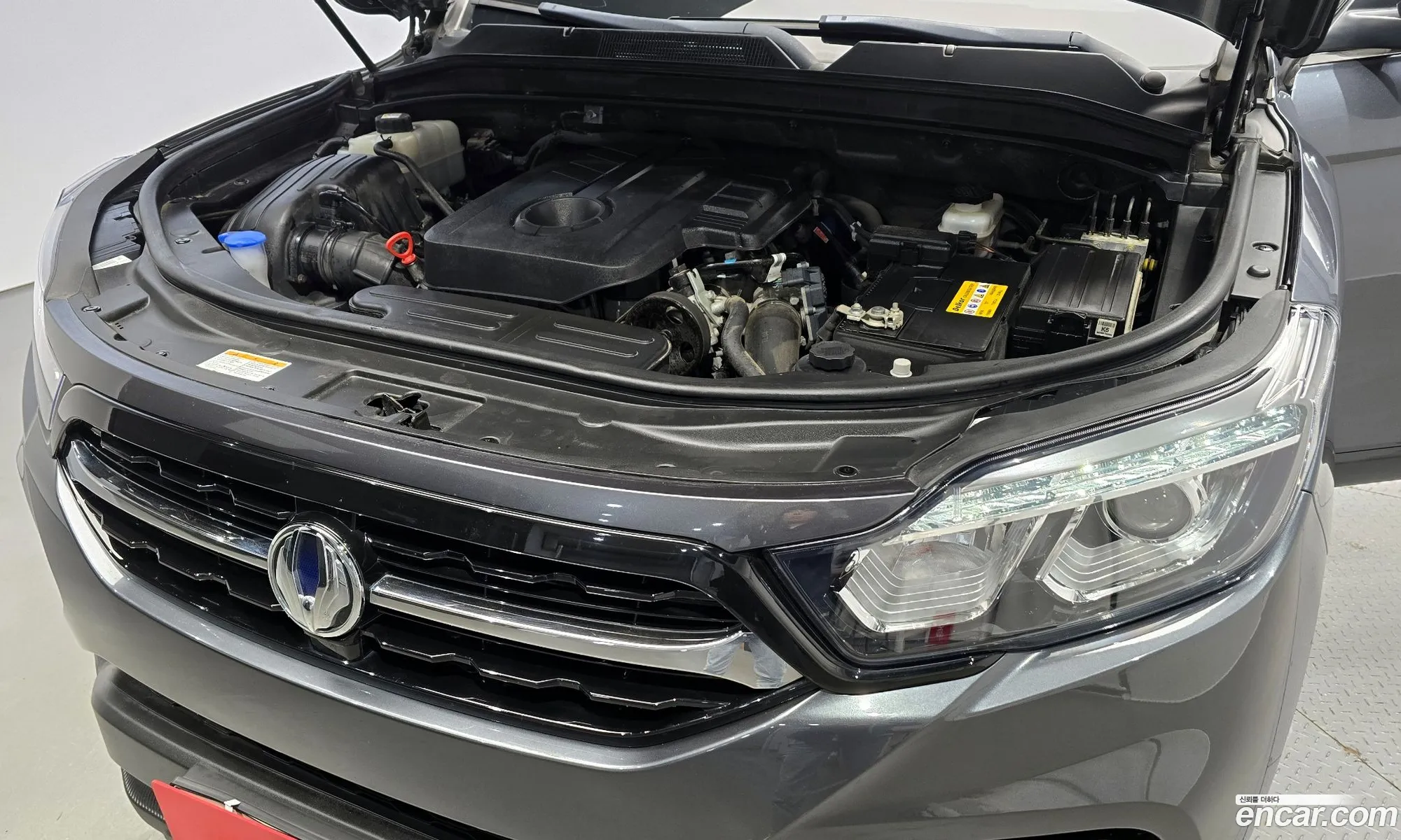 Kg Mobility Ssangyong Rexton Sports Diesel 22 2Wd Prestige - фотография 7830068