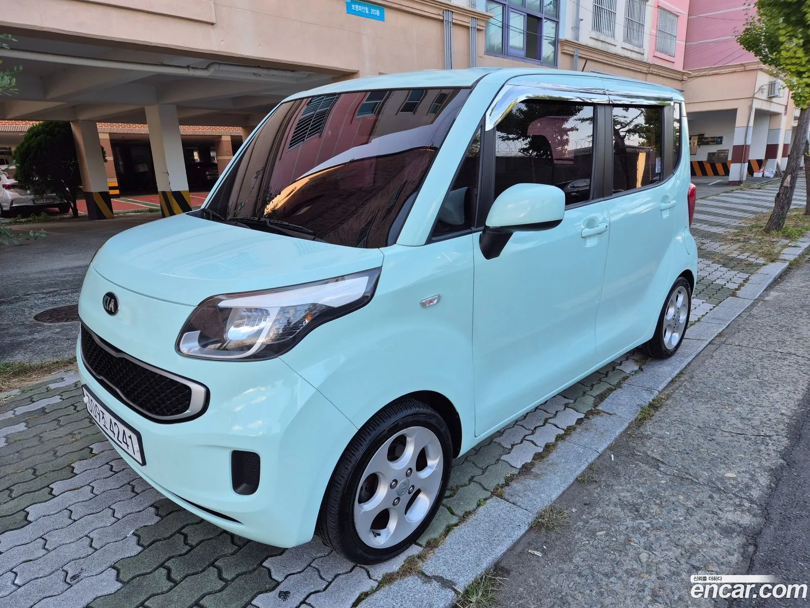 Kia Ray Deluxe - фотография 12516597