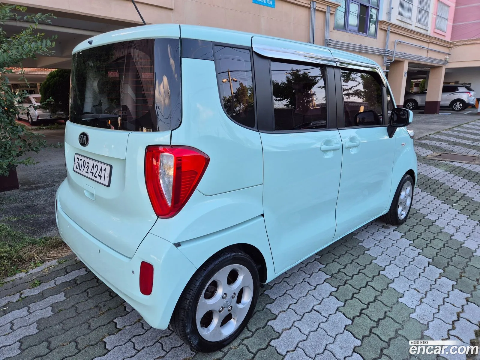 Kia Ray Deluxe - фотография 12516601