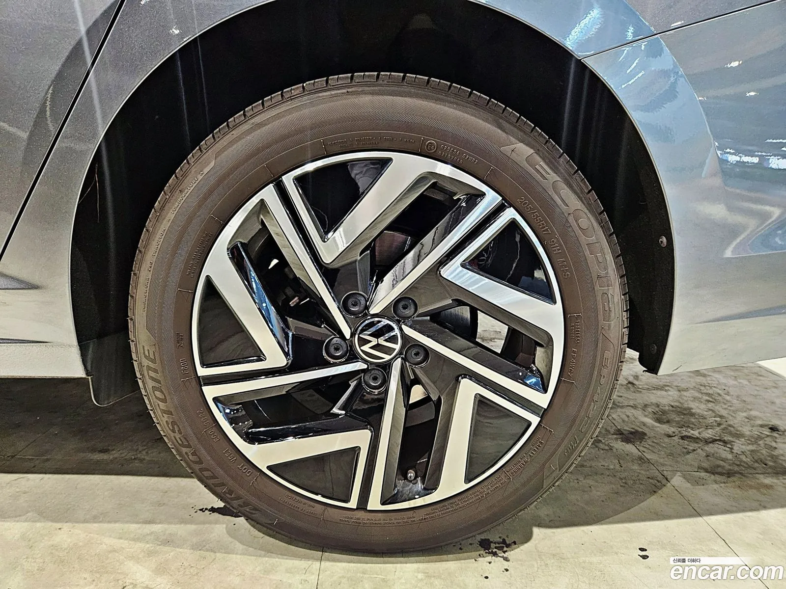 Volkswagen Jetta 7Th Generation 15 Tsi Prestige - фотография 12112161