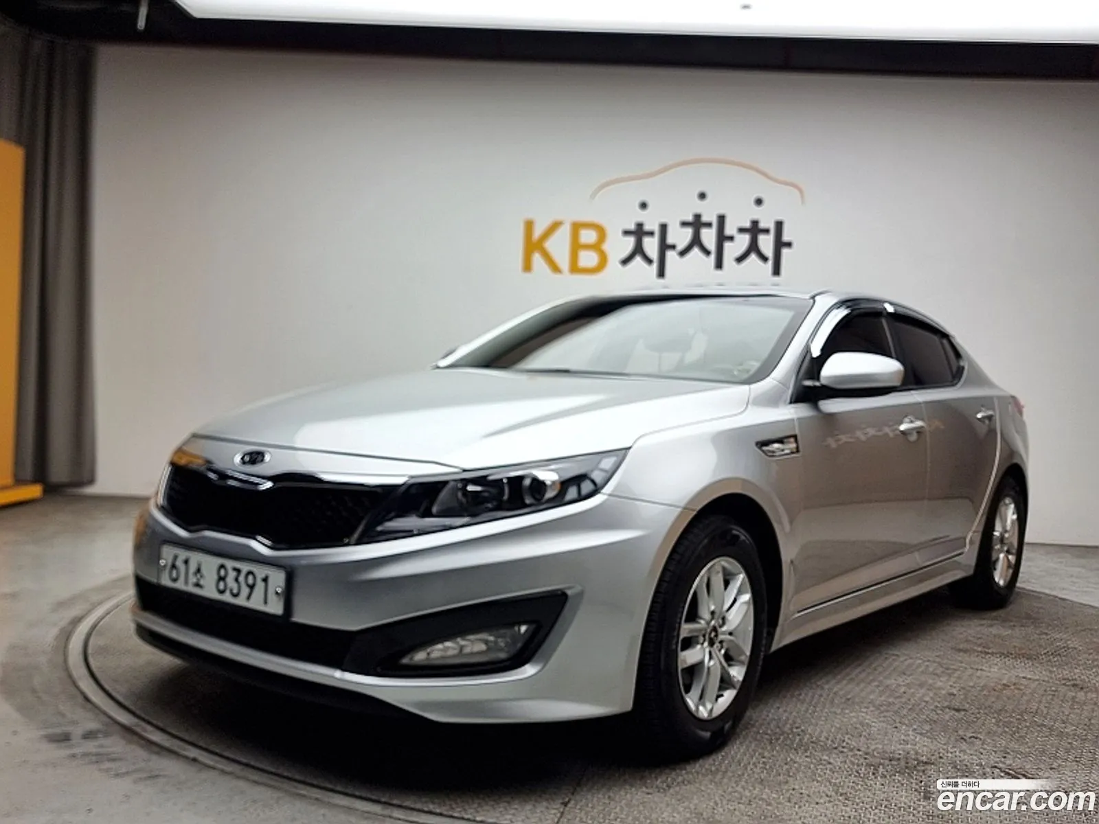 Kia K5 Lpi Deluxe - фотография 12473745