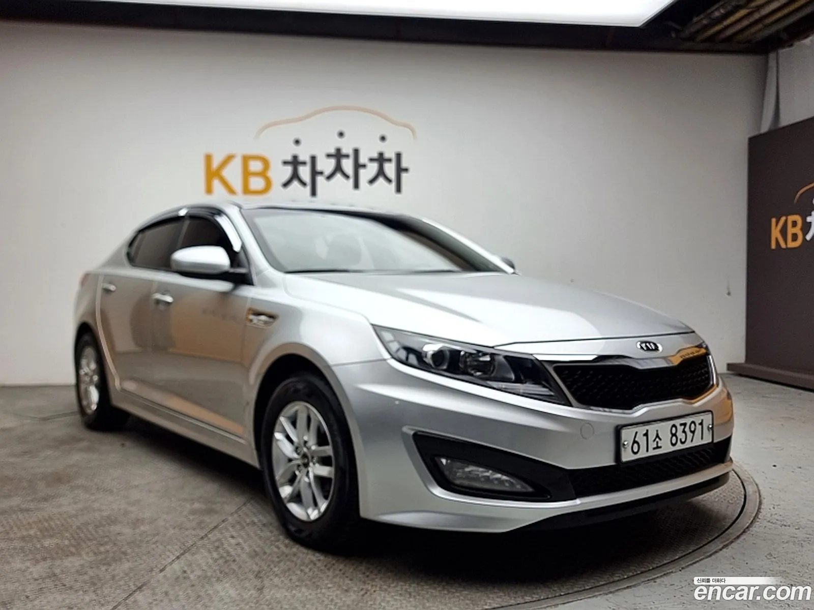 Kia K5 Lpi Deluxe - фотография 12473746