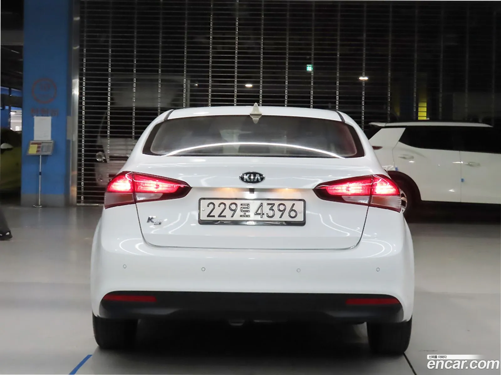 Kia The New K3 Deluxe - фотография 12502623