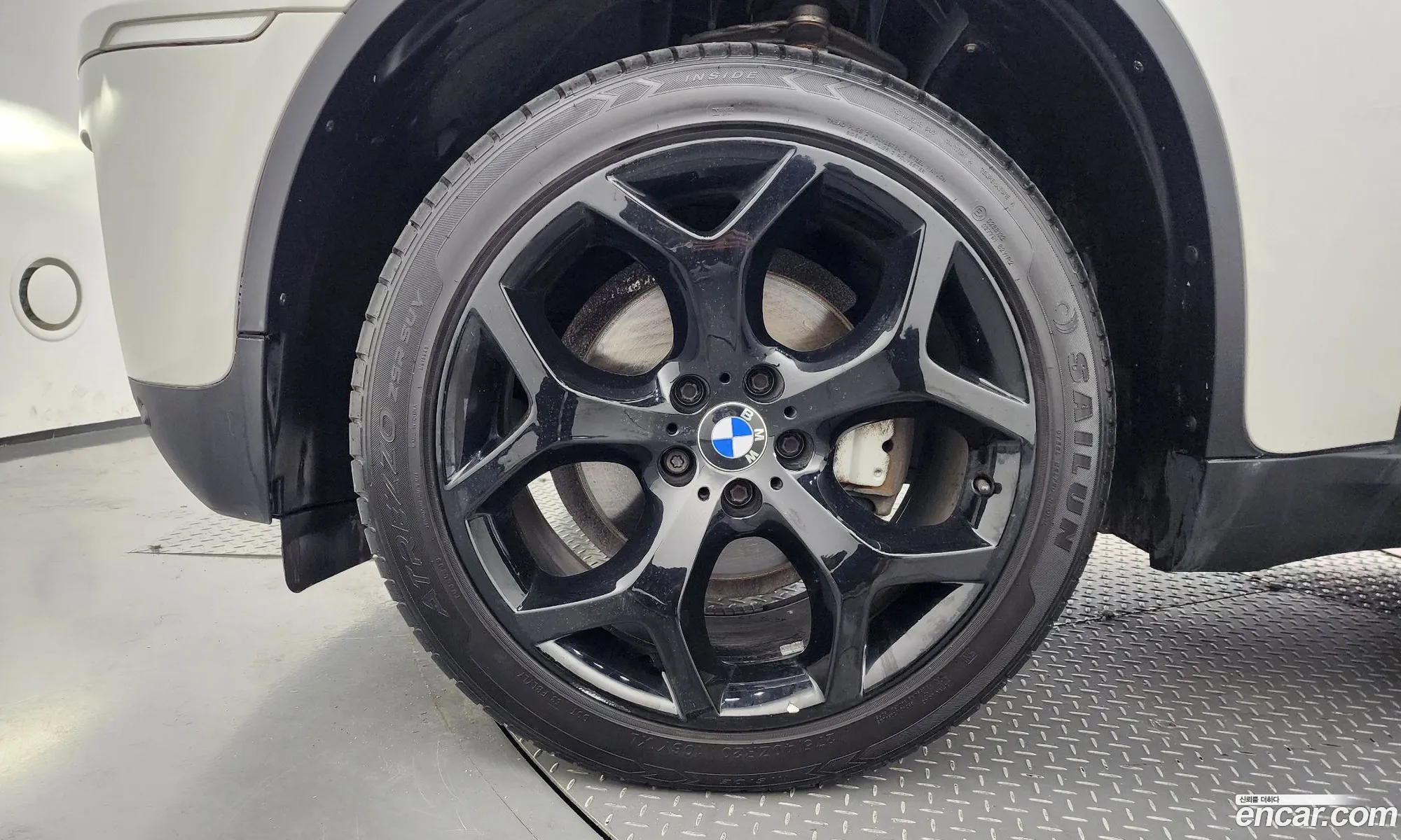BMW X6 E71 30D - фотография 15792002