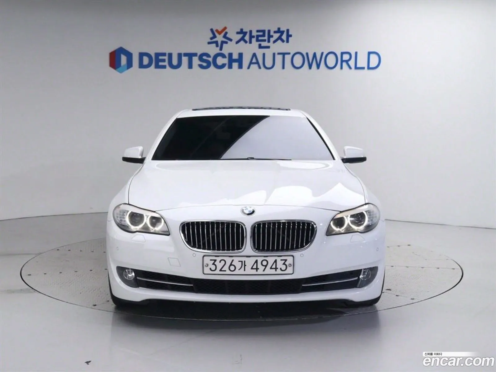 BMW 5 Series F10 528I - фотография 14114624