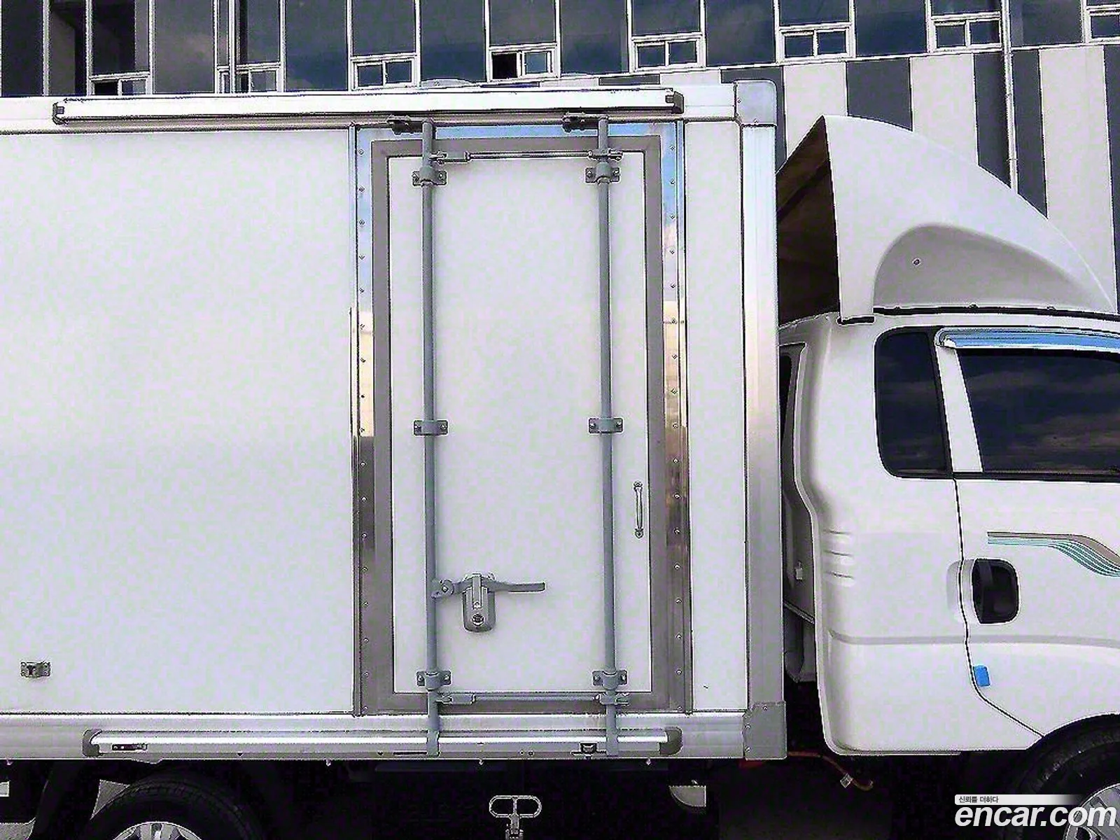 Kia Asia The New Bongo Ⅲex Hi Built-In Top 1 Ton King Cab Ev - фотография 1392781