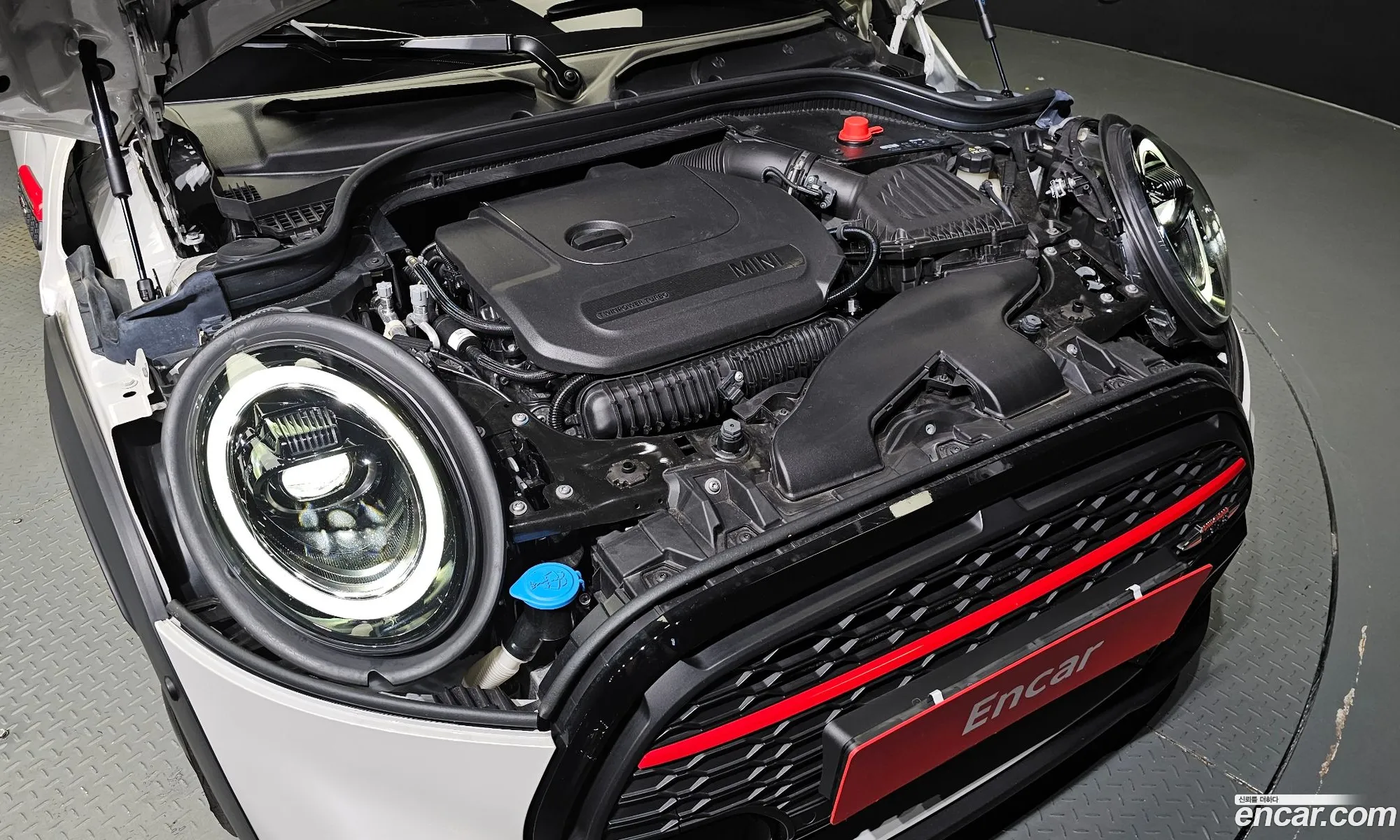 Mini Cooper Jcw 2023 - фотография 310169