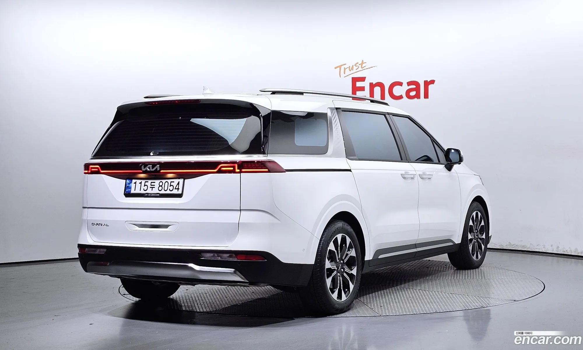 Kia Carnival 4Th Generation Gasoline 9-Seater Signature - фотография 12486688