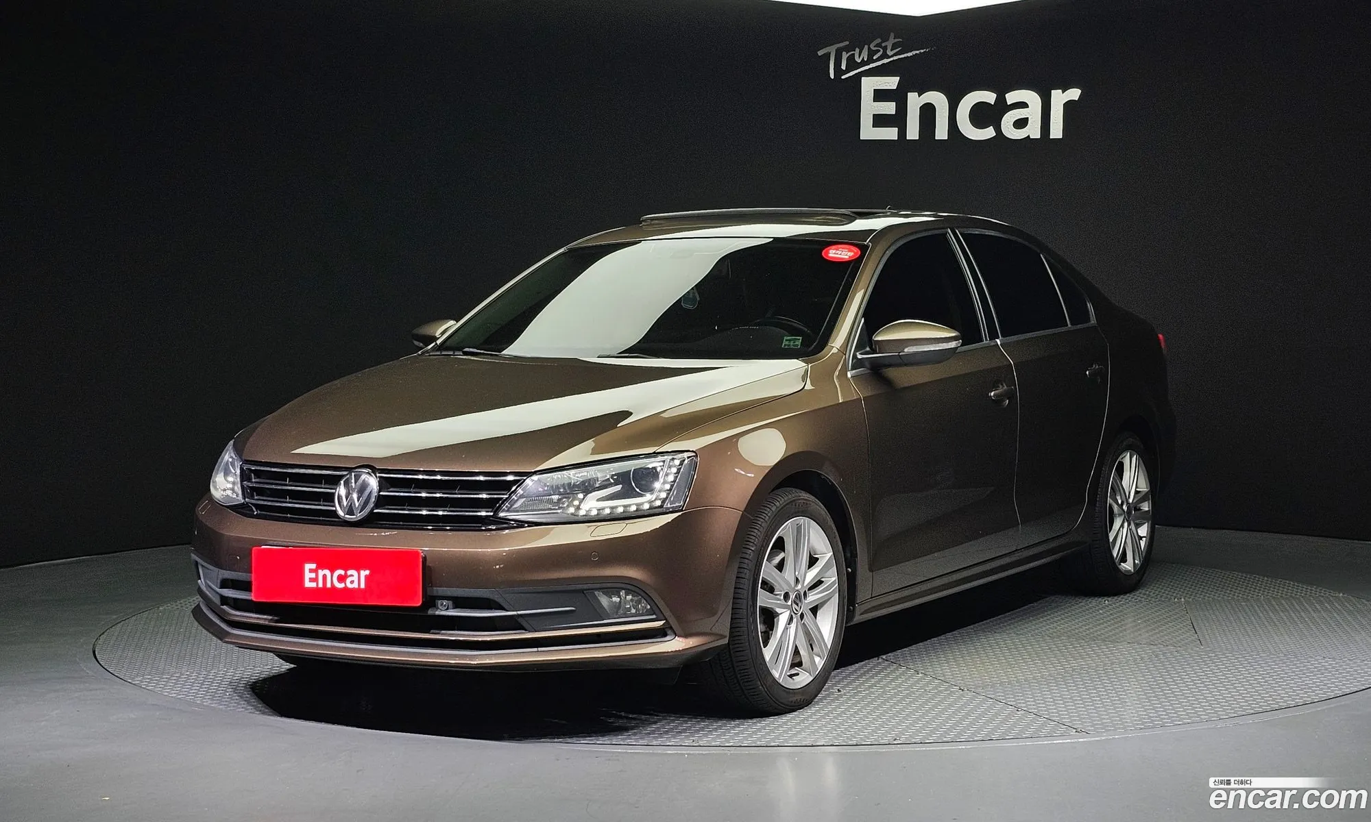 Volkswagen New Jetta 20 Tdi Bluemotion Premium 6Th Generation - фотография 12245042