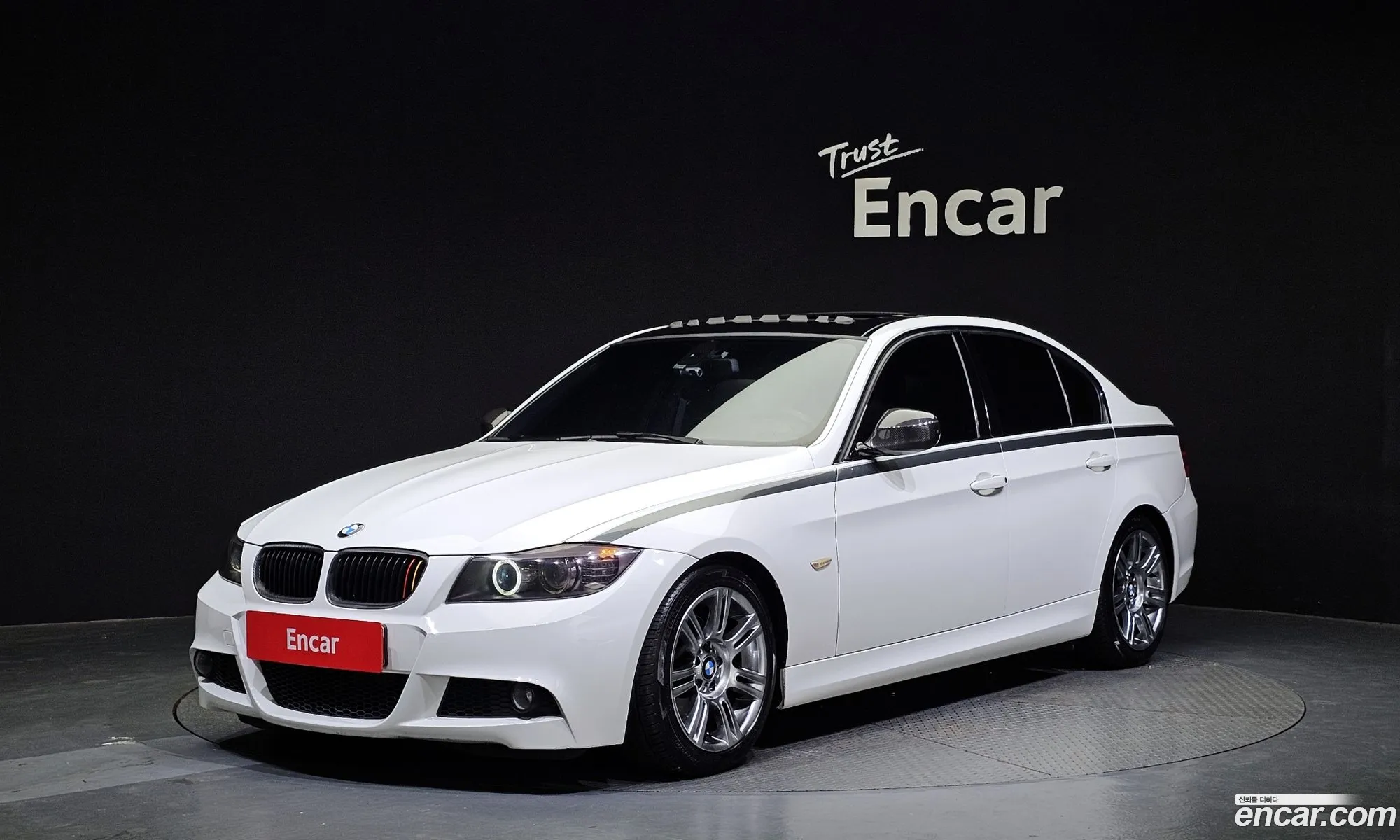 BMW 3 Series E90 320D Sedan - фотография 14312907