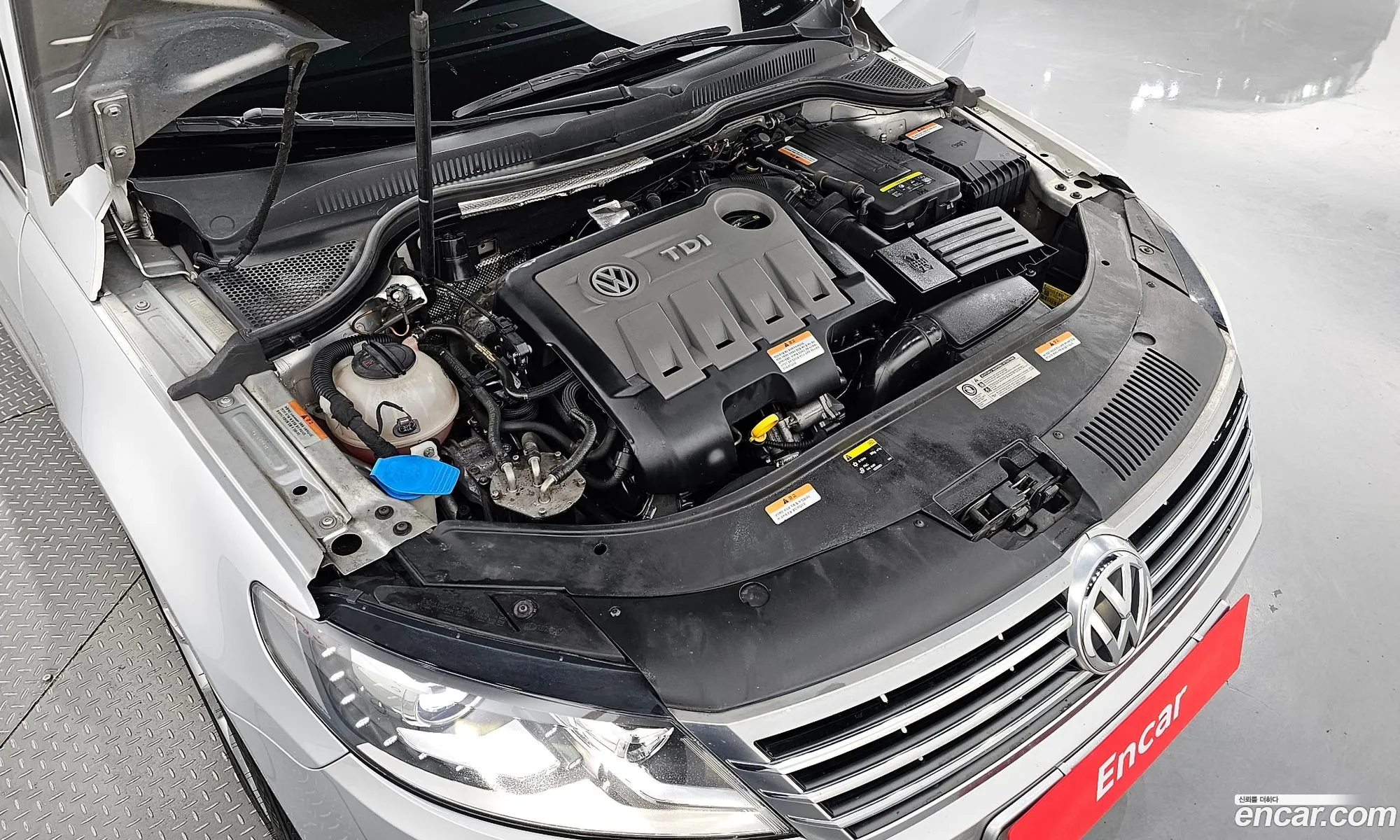 Volkswagen New Cc 20 Tdi Bluemotion - фотография 12245004