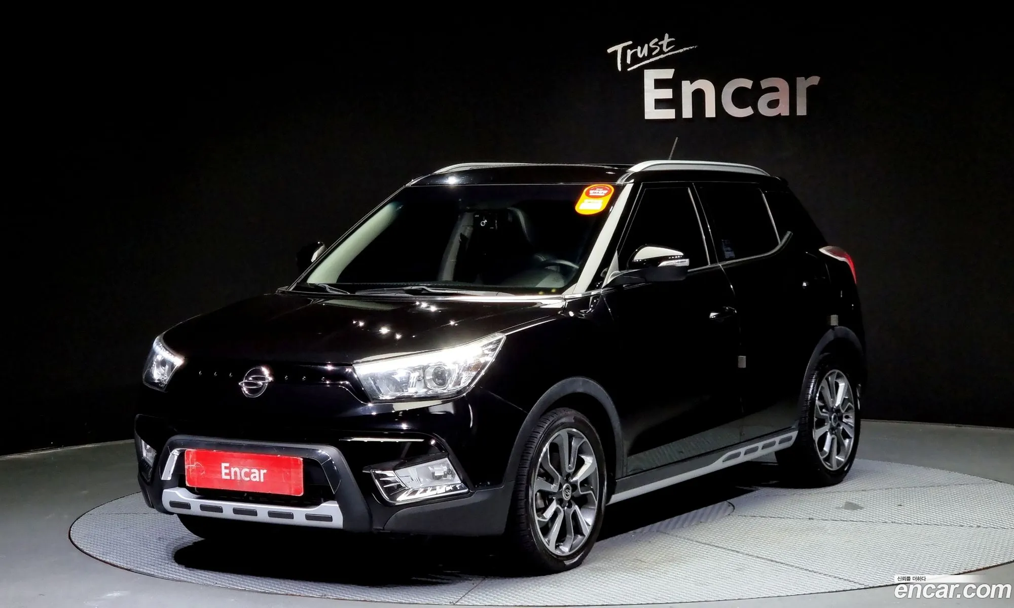 Kg Mobility Ssangyong Tivoli Diesel Lx 2Wd - фотография 7426299