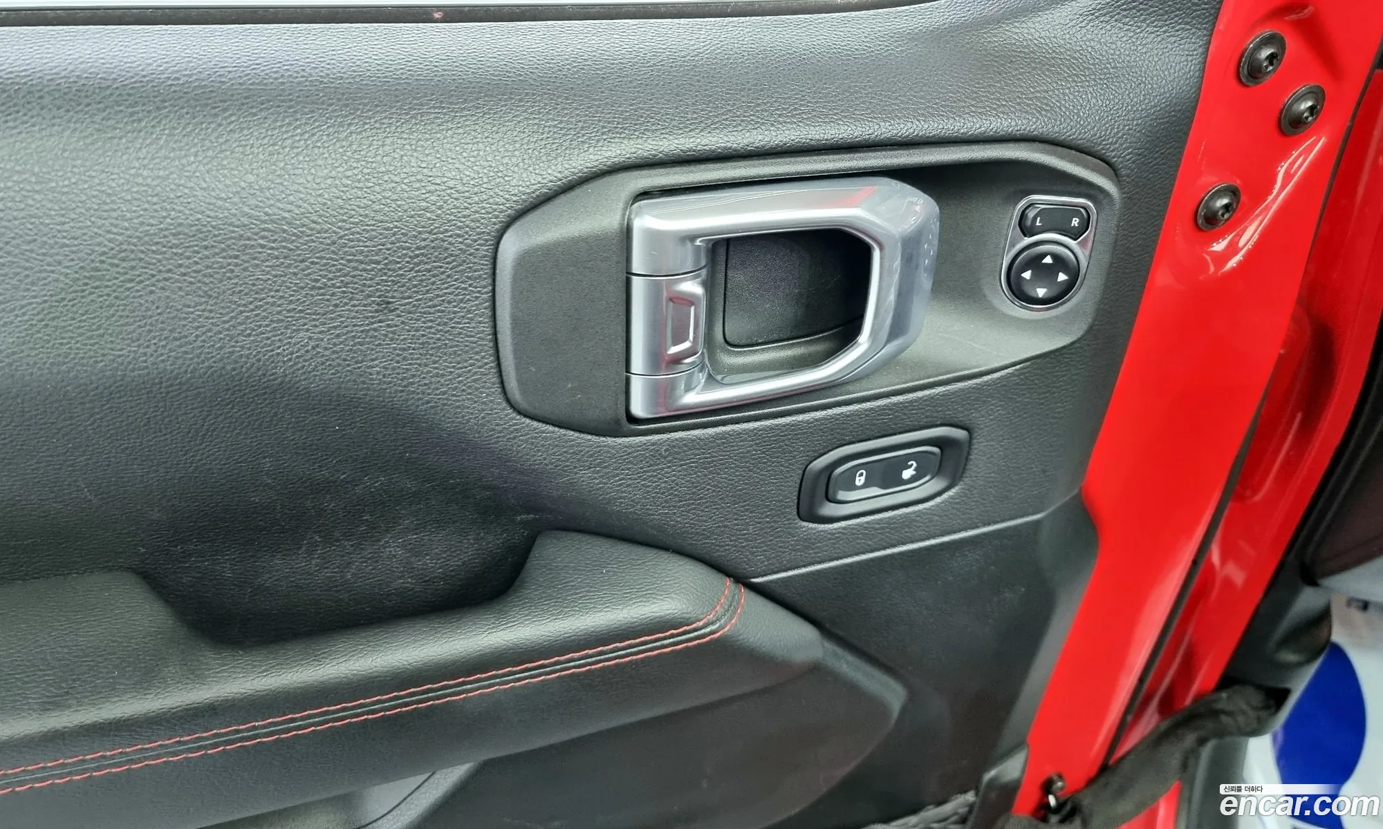 Wrangler Jl 20 Rubicon Power Top 4 Door - фотография 4632553