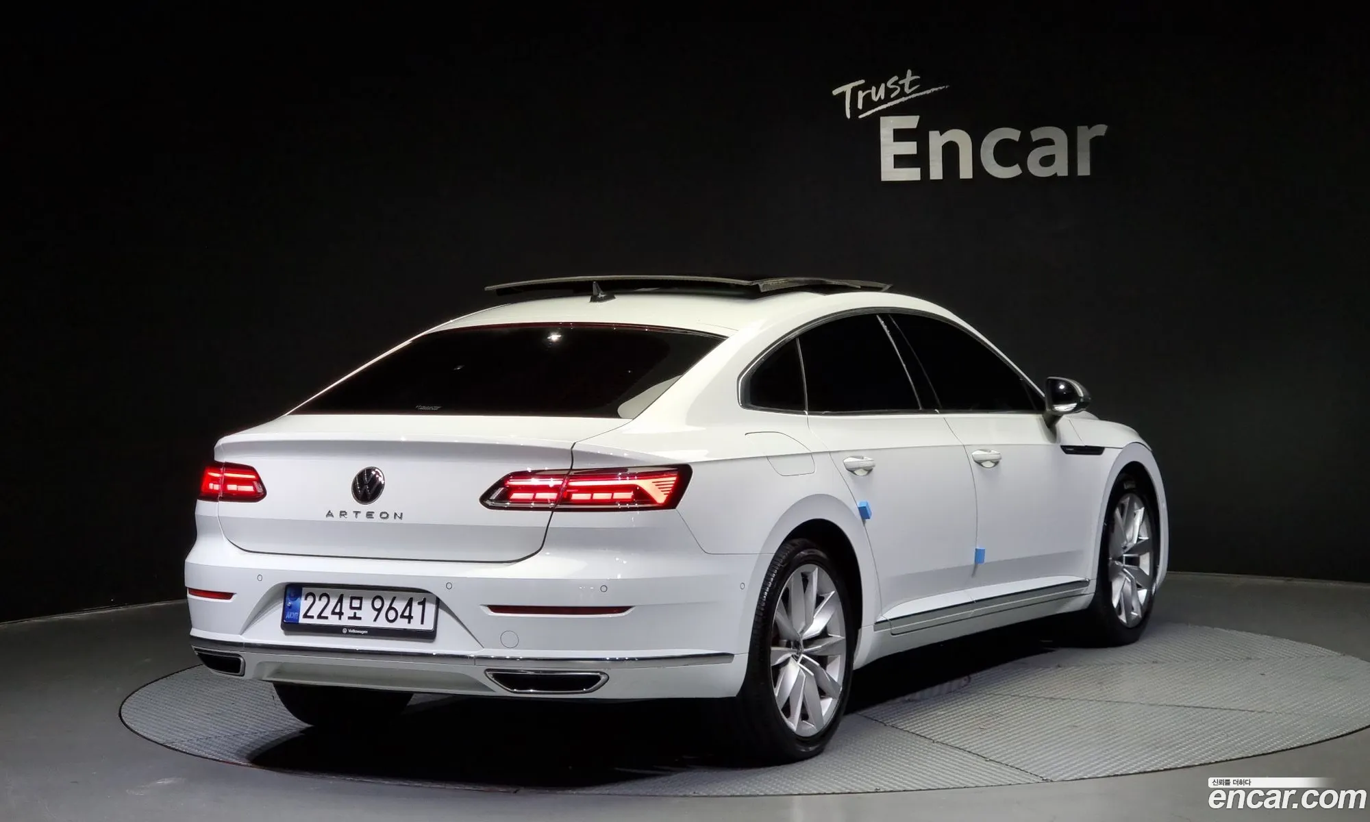 Volkswagen Arteon 20 Tdi Prestige - фотография 12091220