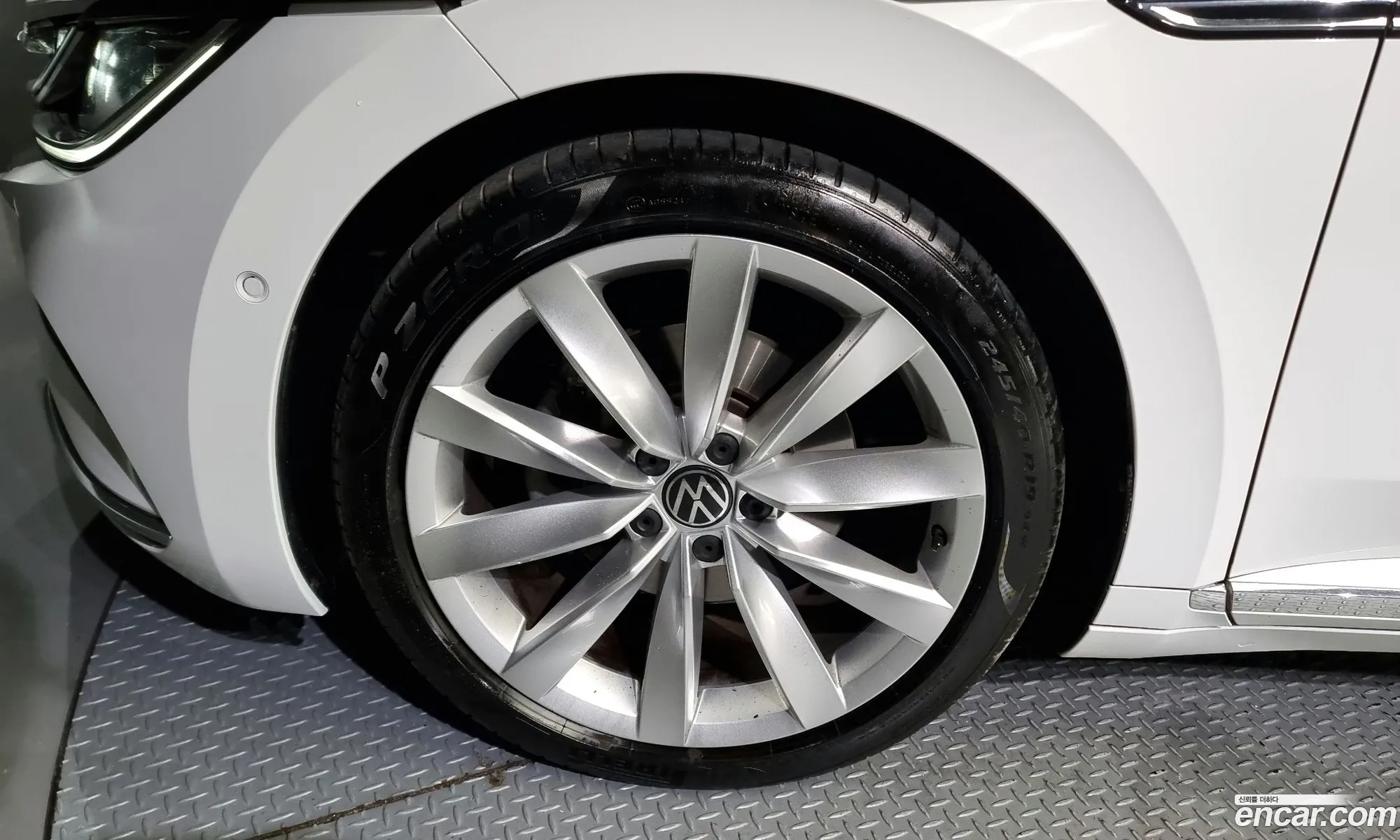 Volkswagen Arteon 20 Tdi Prestige - фотография 12091223