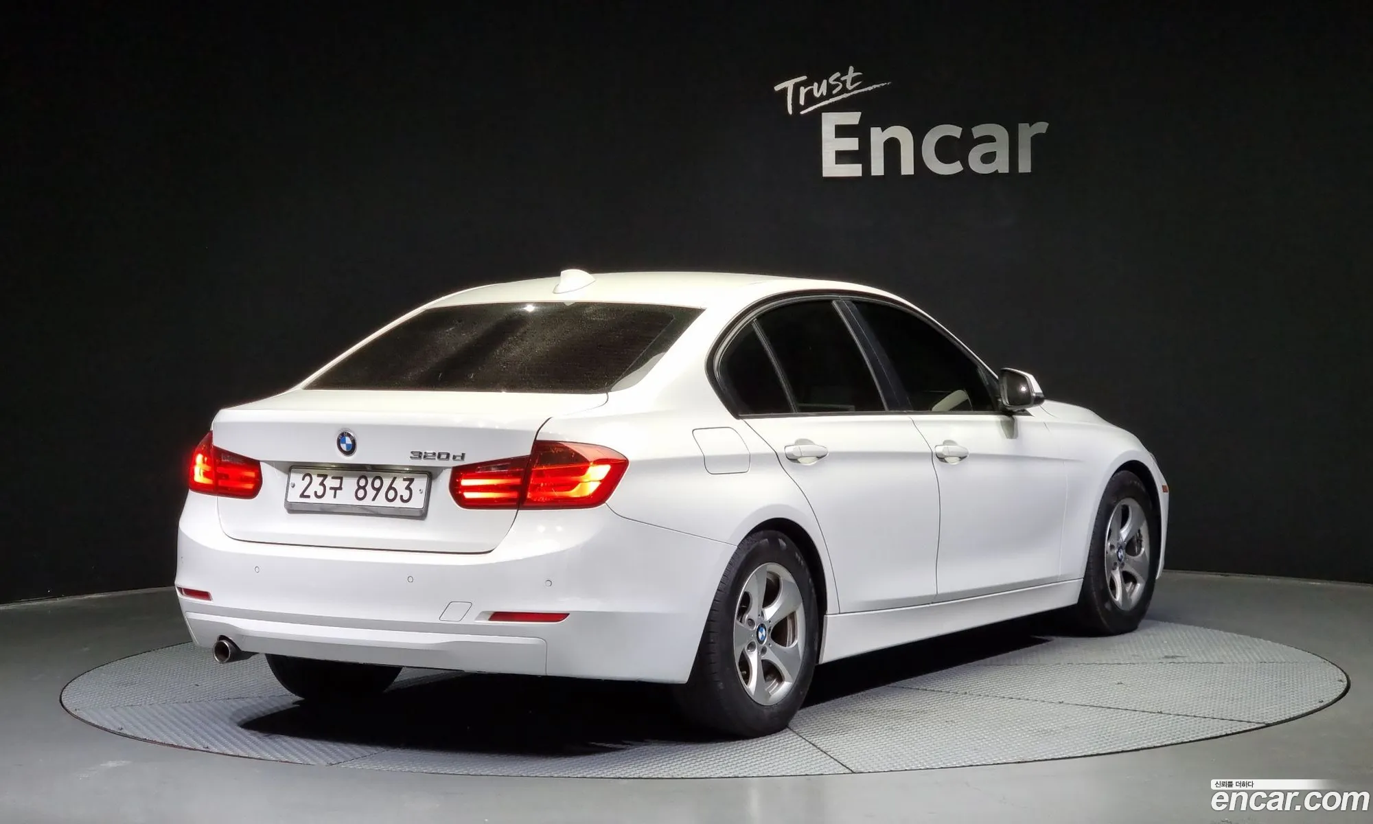 BMW 3 Series F30 320D Ed Edition - фотография 14308342